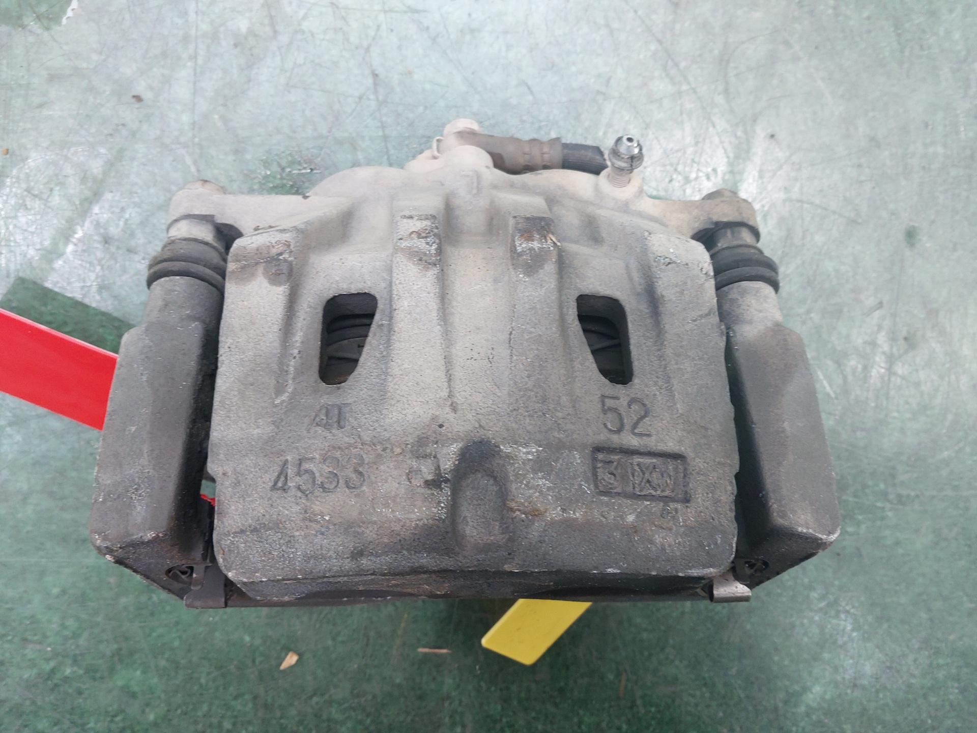 TOYOTA RAV4 4 generation (XA40) (2012-2018) Front Left Brake Caliper 4775042091 22632121