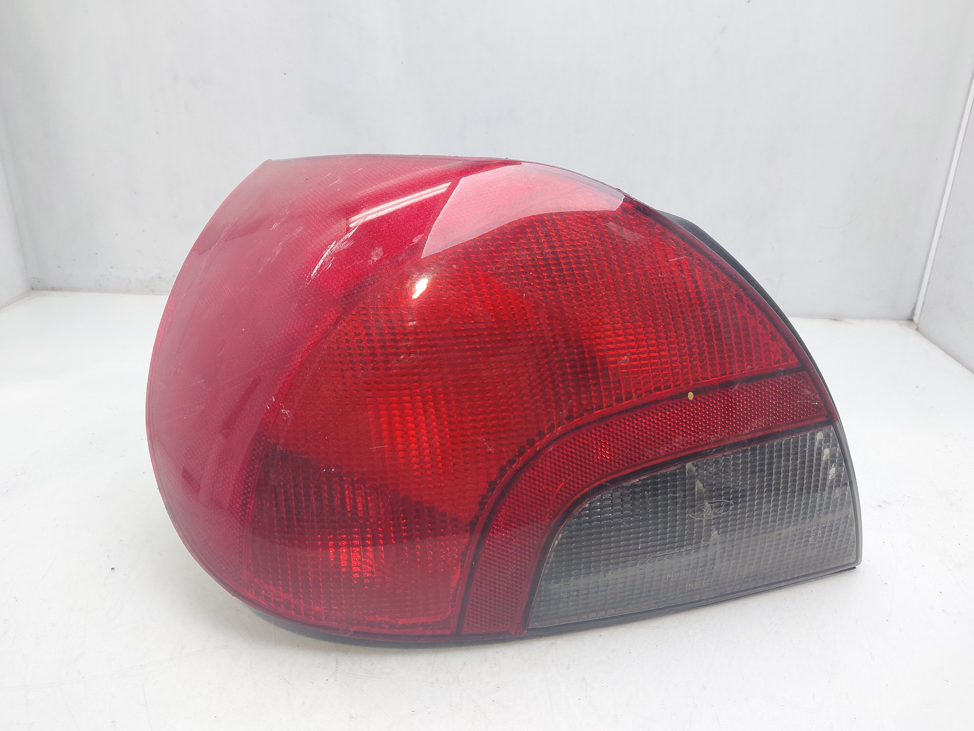 FORD Mondeo 2 generation (1996-2000) Rear Left Taillight YS7113A603AH 24758204