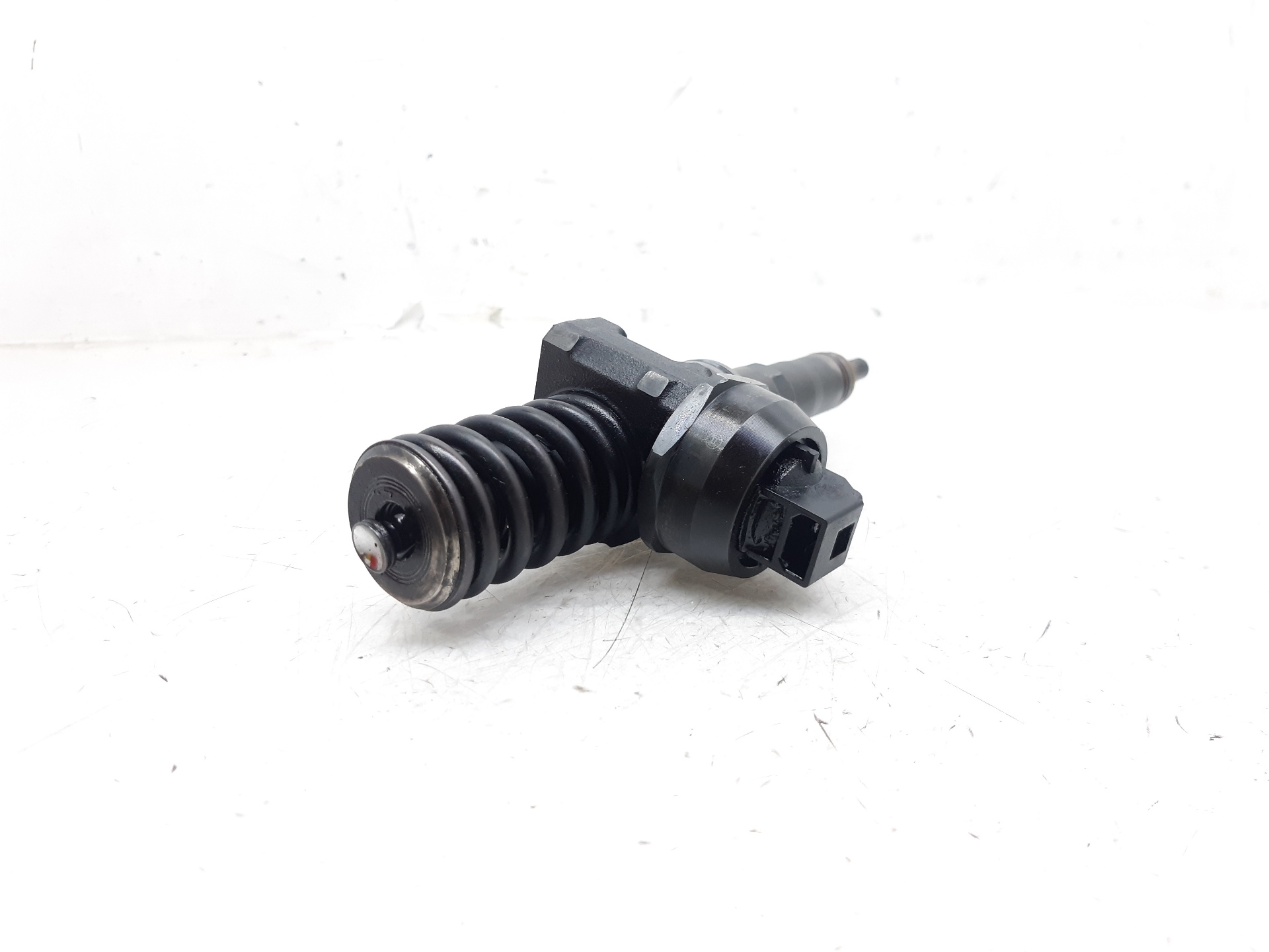 AUDI A4 B6/8E (2000-2005) Fuel Injector 038130073BP 20359839