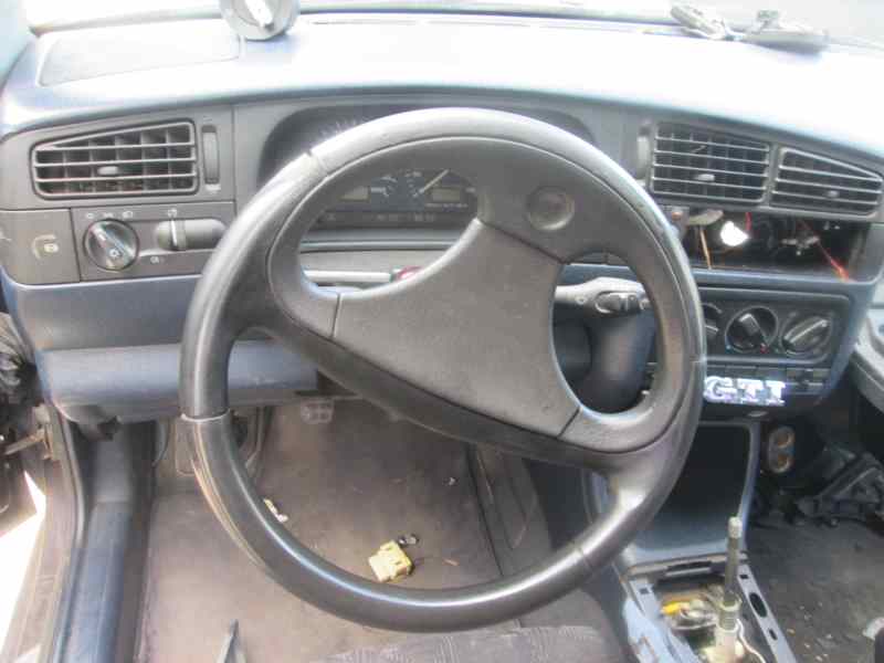 VOLKSWAGEN Golf 3 generation (1991-1998) Повторитель переднего правого крыла 1H0953156 24121360