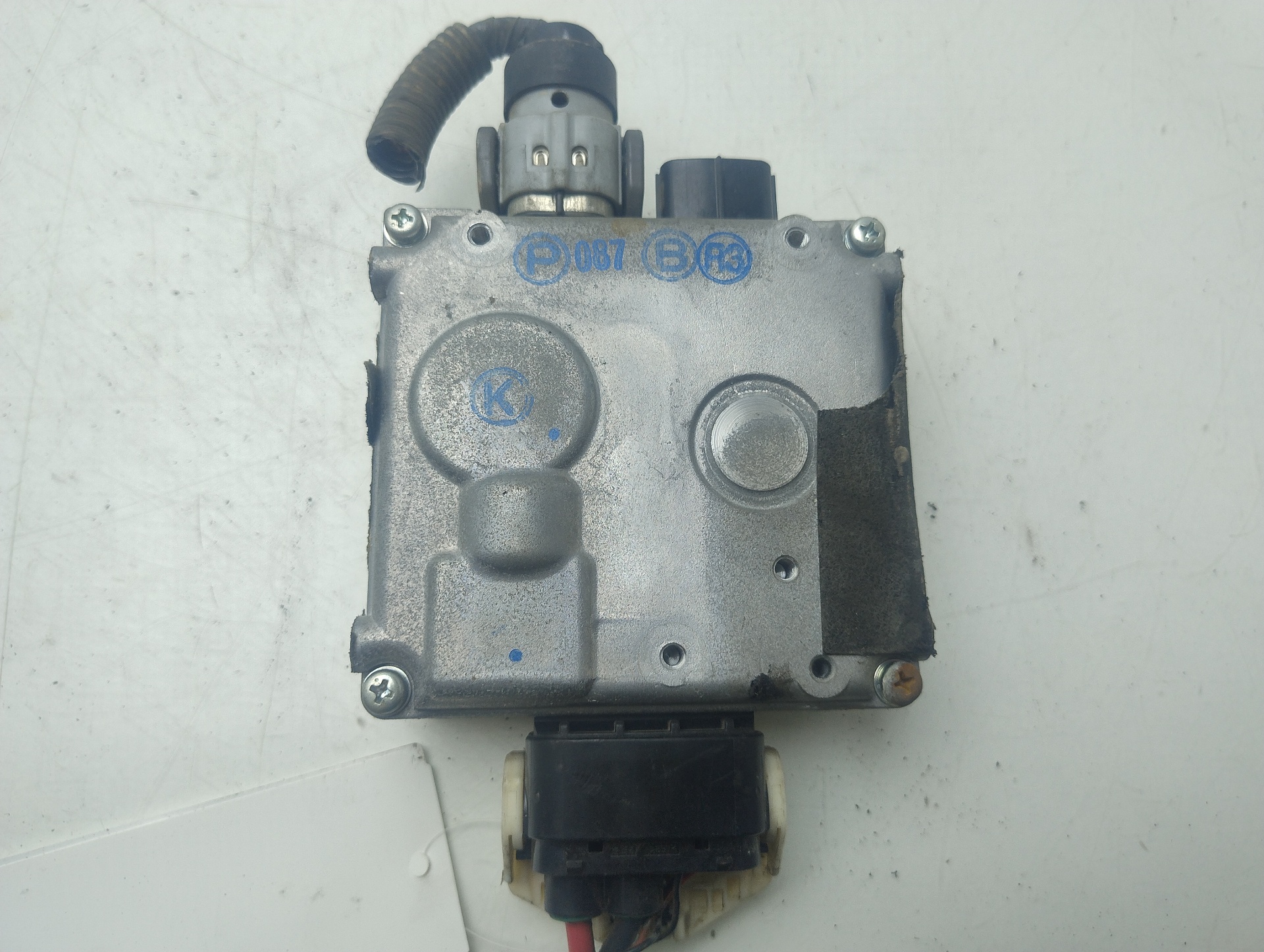 Electronics module 2ADFHV 8965053020 de Lexus Is ii (_e2_) 2005-2012 - pieza usada