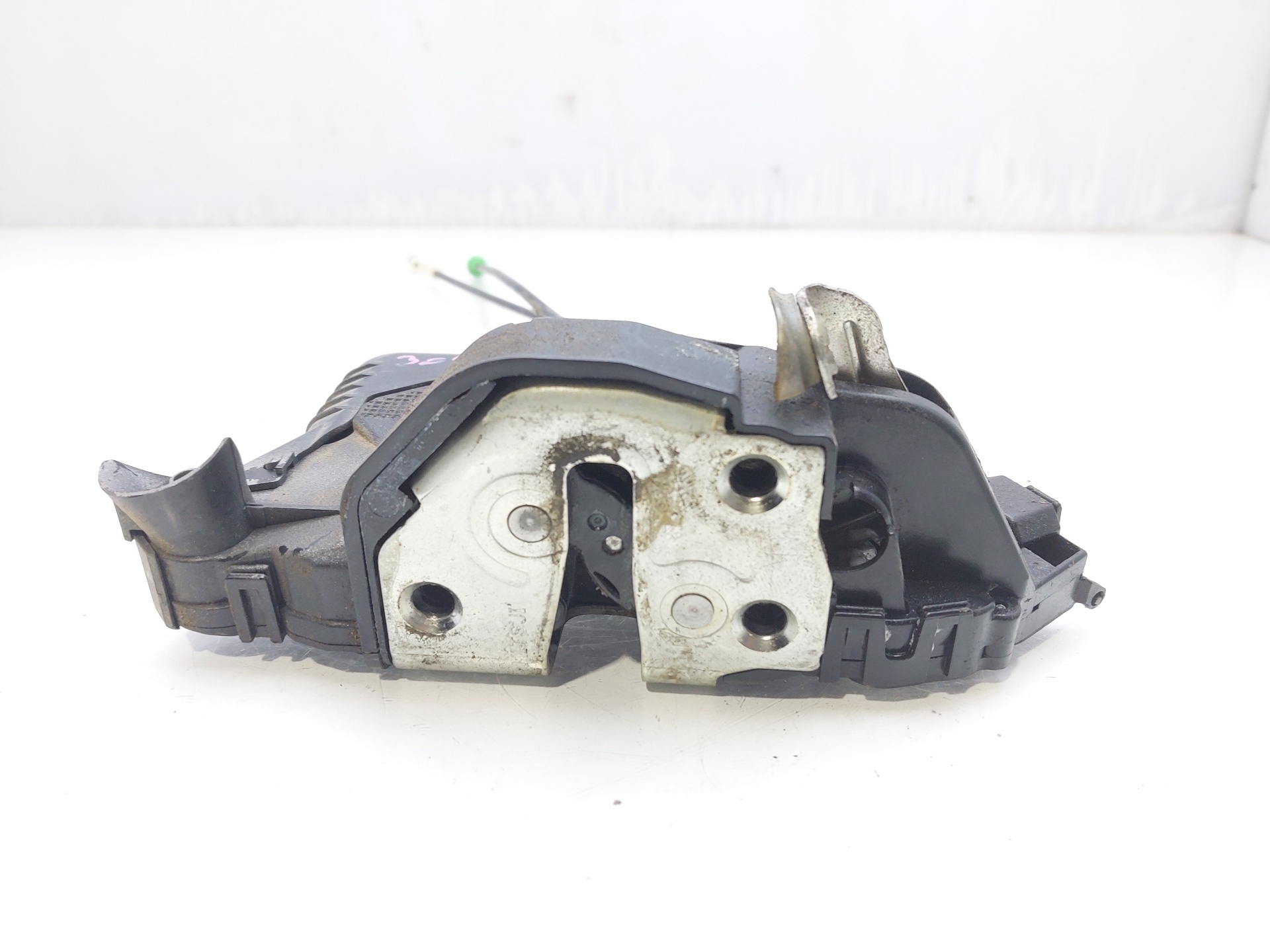 TOYOTA Yaris 2 generation (2005-2012) Oikean etuoven lukko 690300D140 24997076