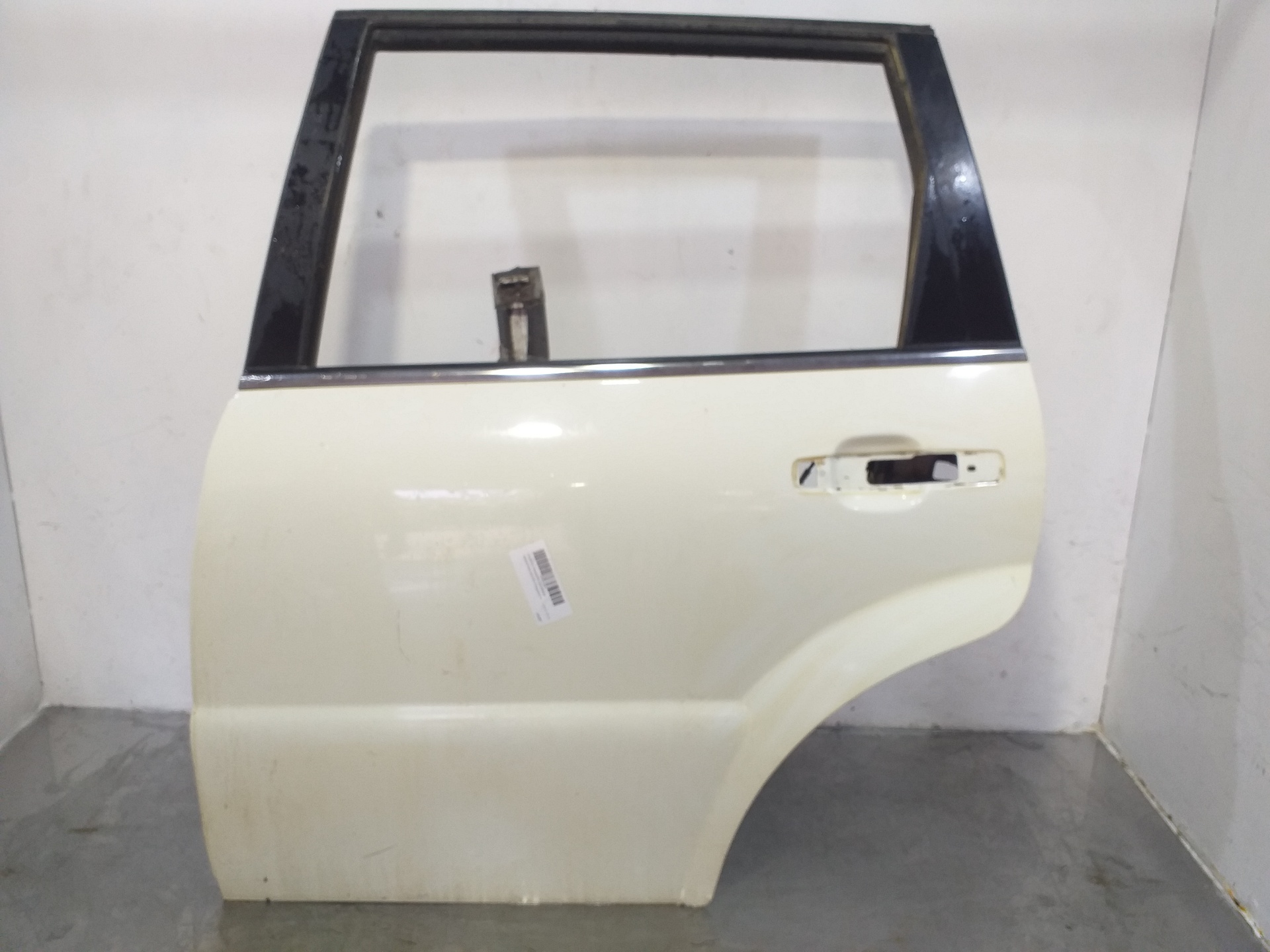 SSANGYONG 1 generation (2005-2015) Rear Left Door 6300308103 25124062