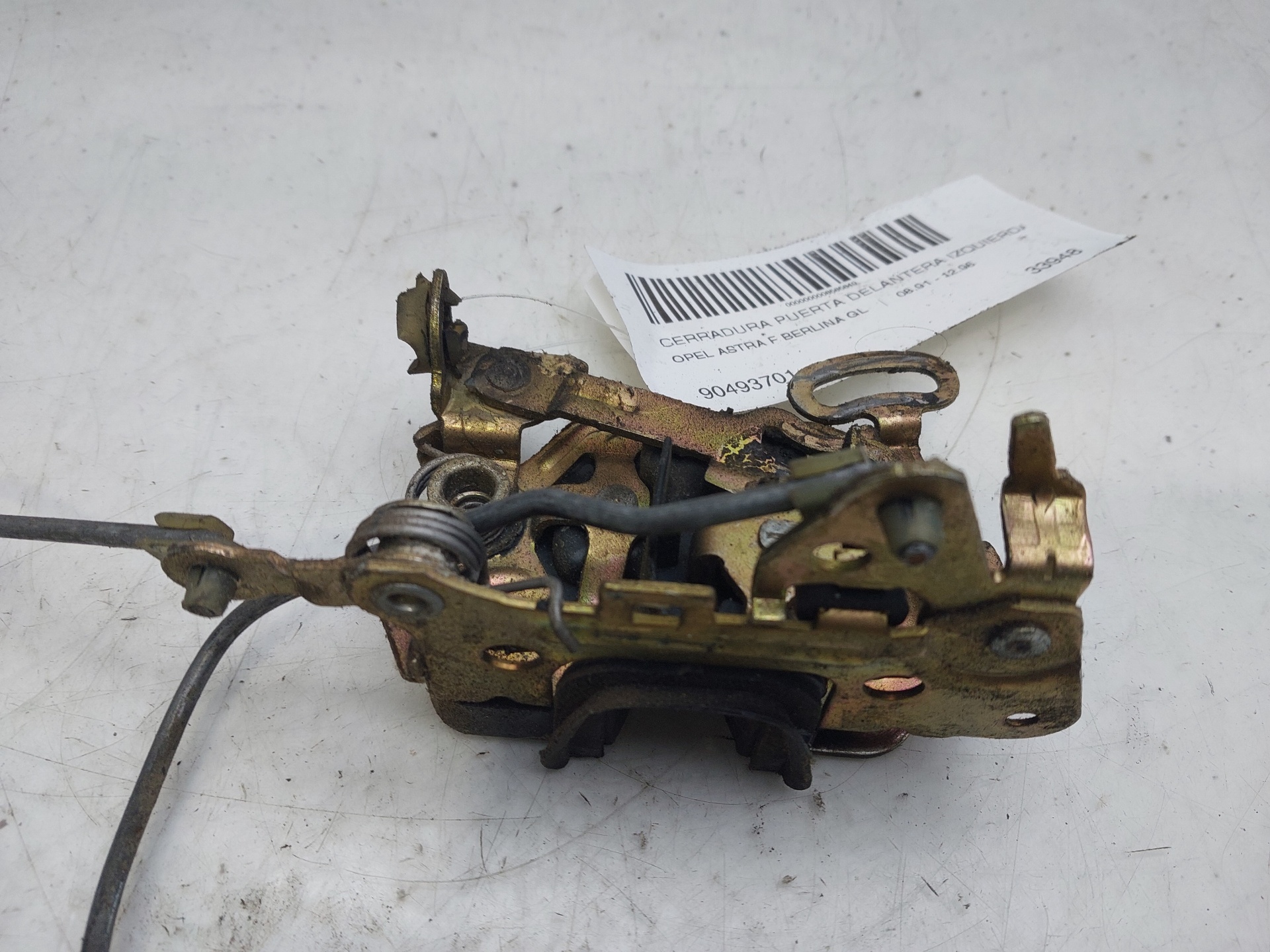 OPEL Astra F (1991-2002) Front Left Door Lock 90493701 23540603