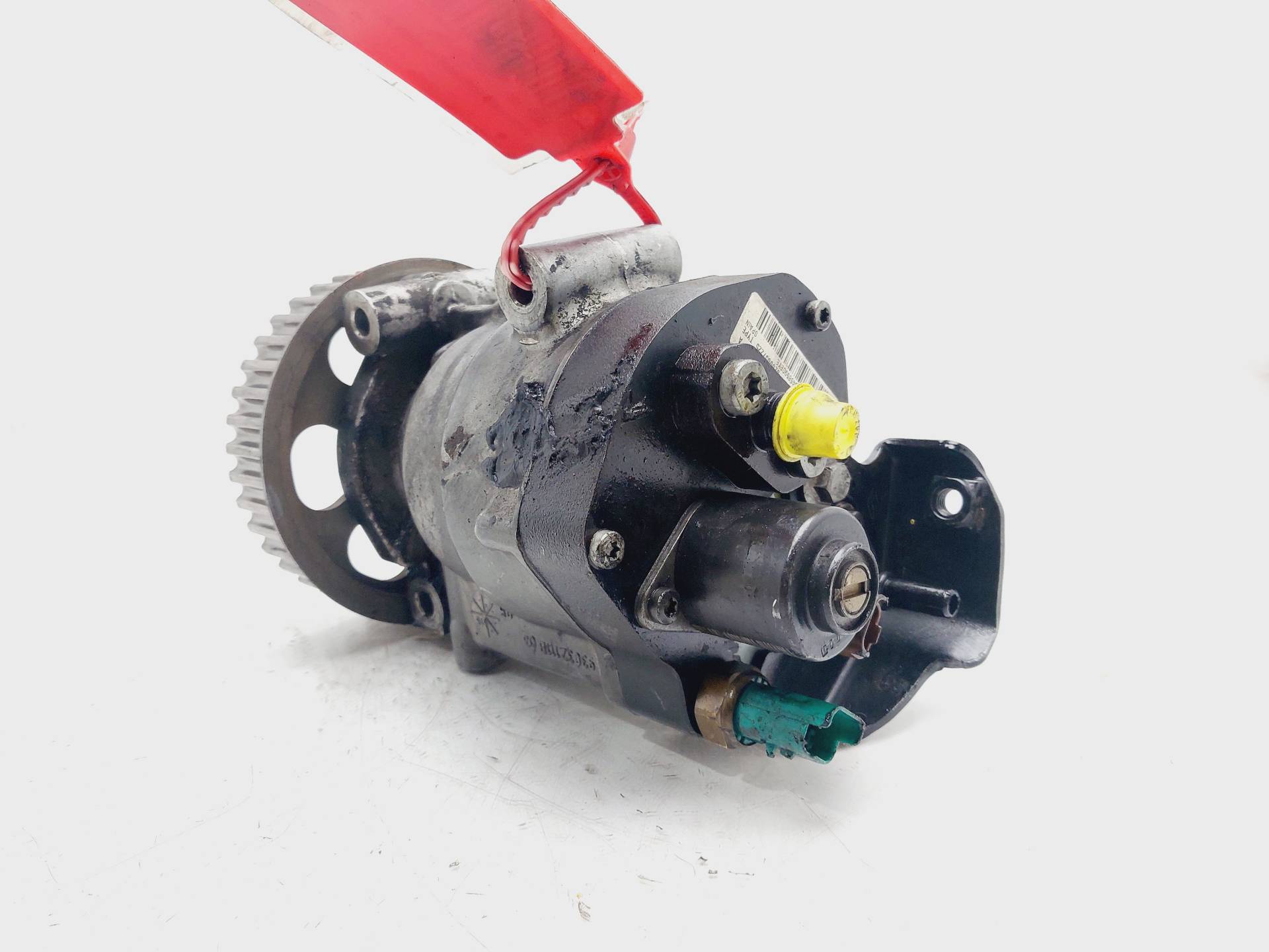 VAUXHALL High Pressure Fuel Pump 8200423059 25590561