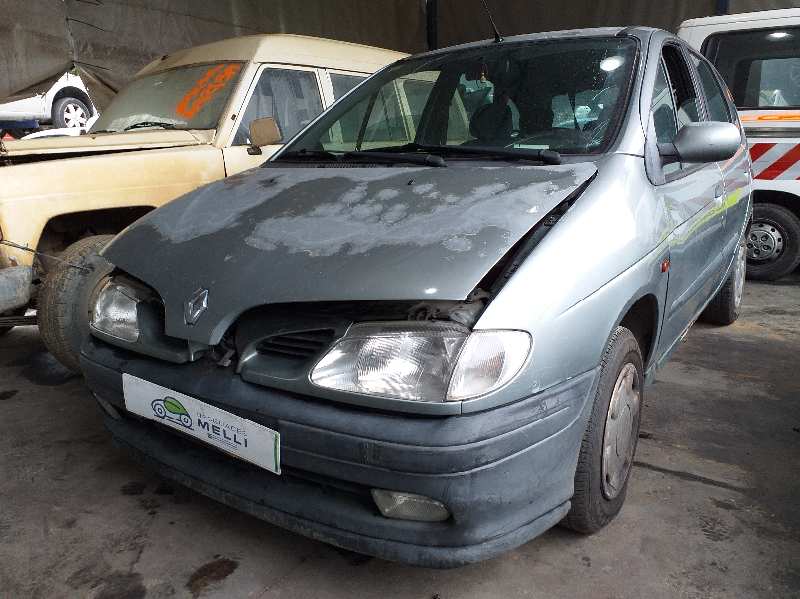 RENAULT Megane 1 generation (1995-2003) Фара передняя левая 260605784R 18566919