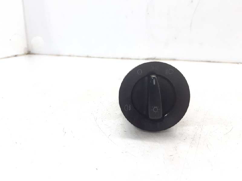 CHEVROLET Golf 4 generation (1997-2006) Headlight Switch Control Unit 1C0941531 24108045