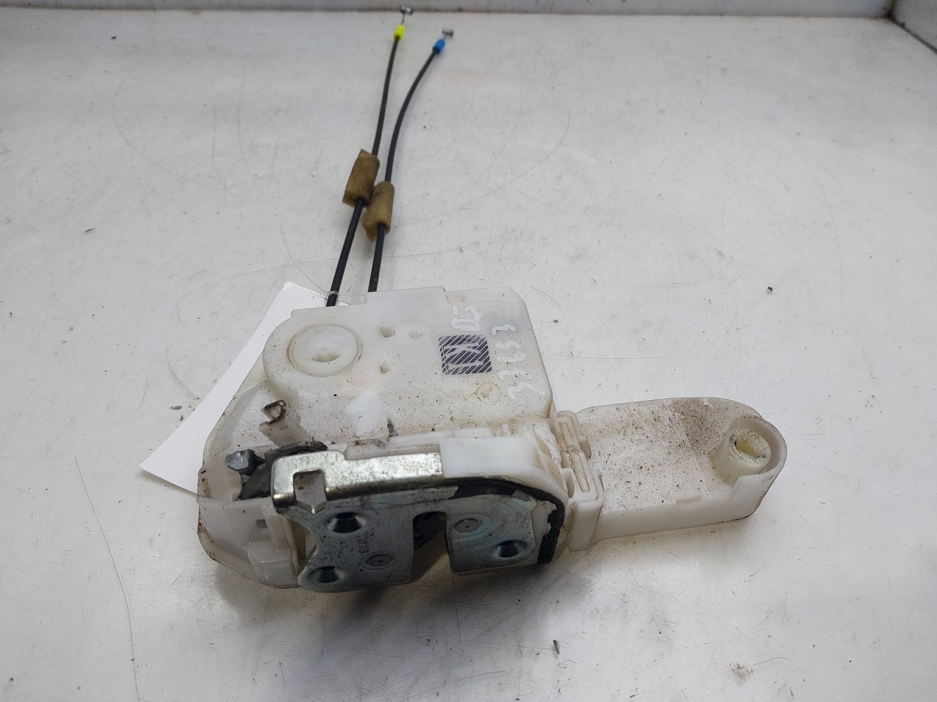 MITSUBISHI ASX 1 generation (2010-2020) Front Left Door Lock 5715A739 24697054