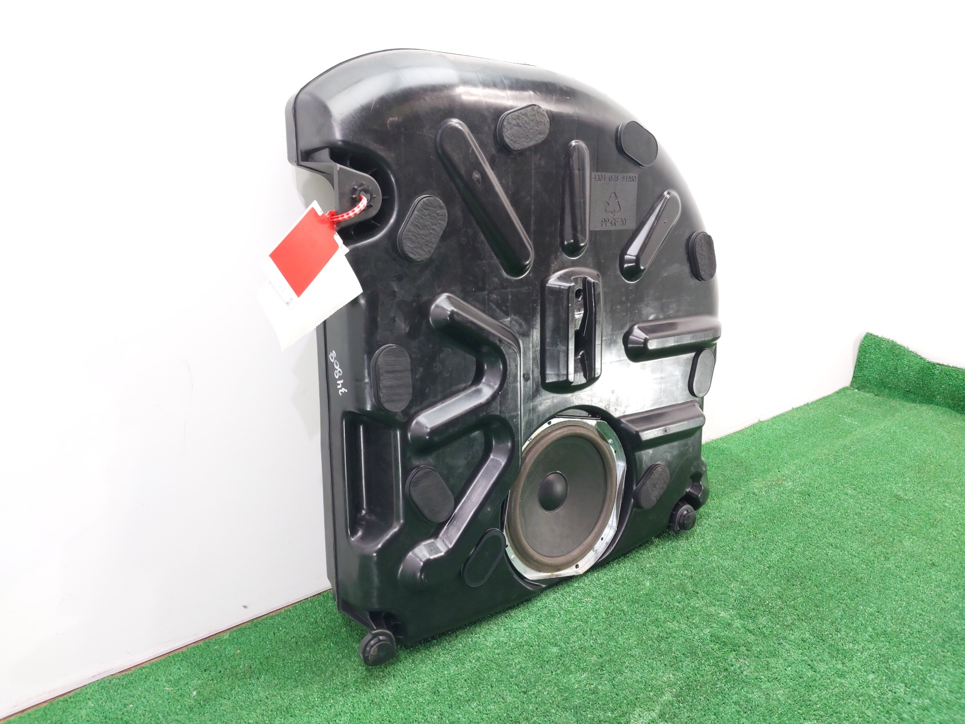 JAGUAR XF 1 generation  (2011-2016) Subwoofer 8X2319A067AA 25590691