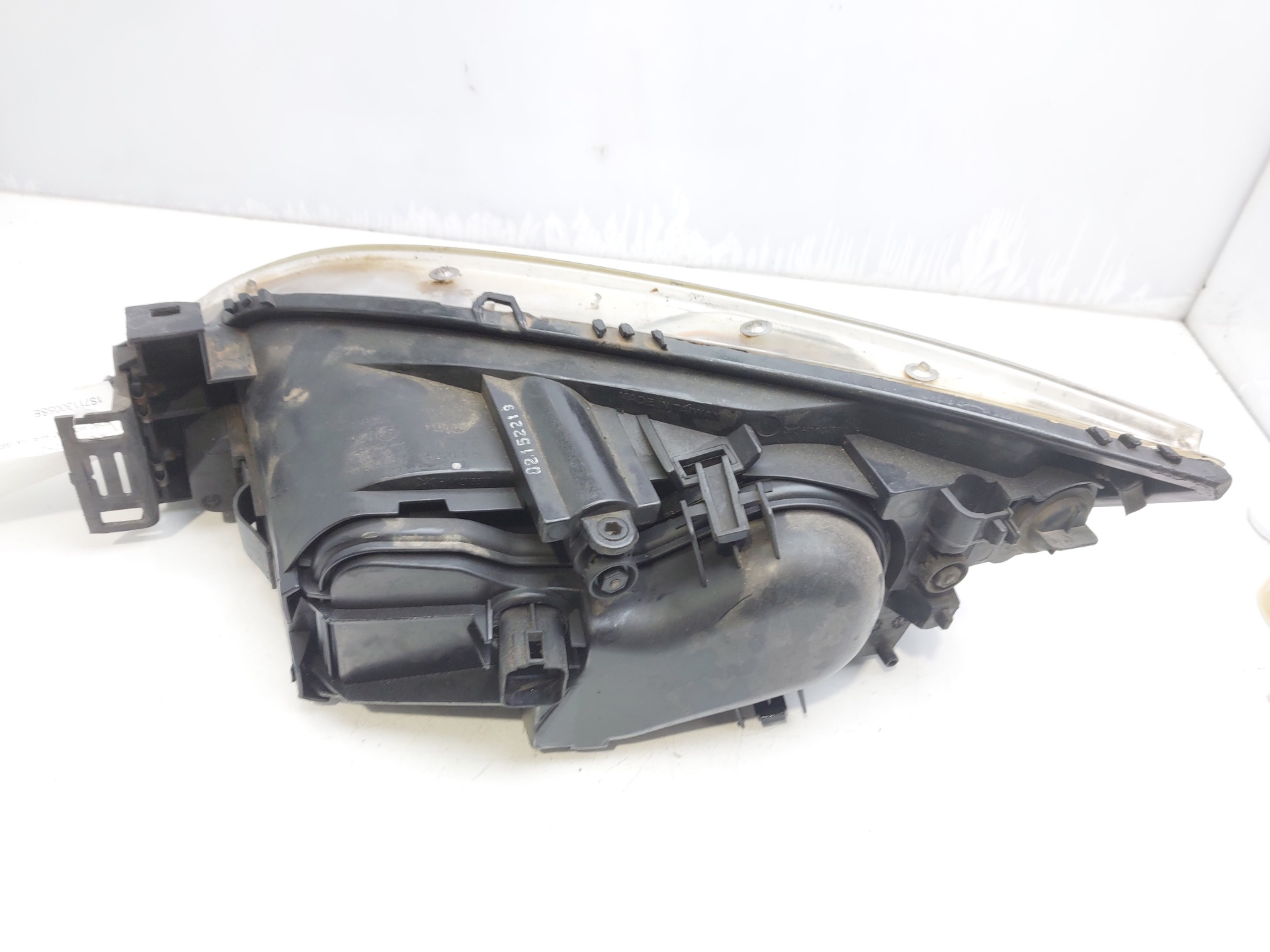 FORD Mondeo 3 generation (2000-2007) Front Right Headlight 1S7113005SE 24120365