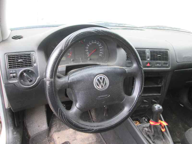 VOLKSWAGEN Bora 1 generation (1998-2005) Priekinių dešinių durų išorinė rankenėlė 3B0837207GFKZ 20191596