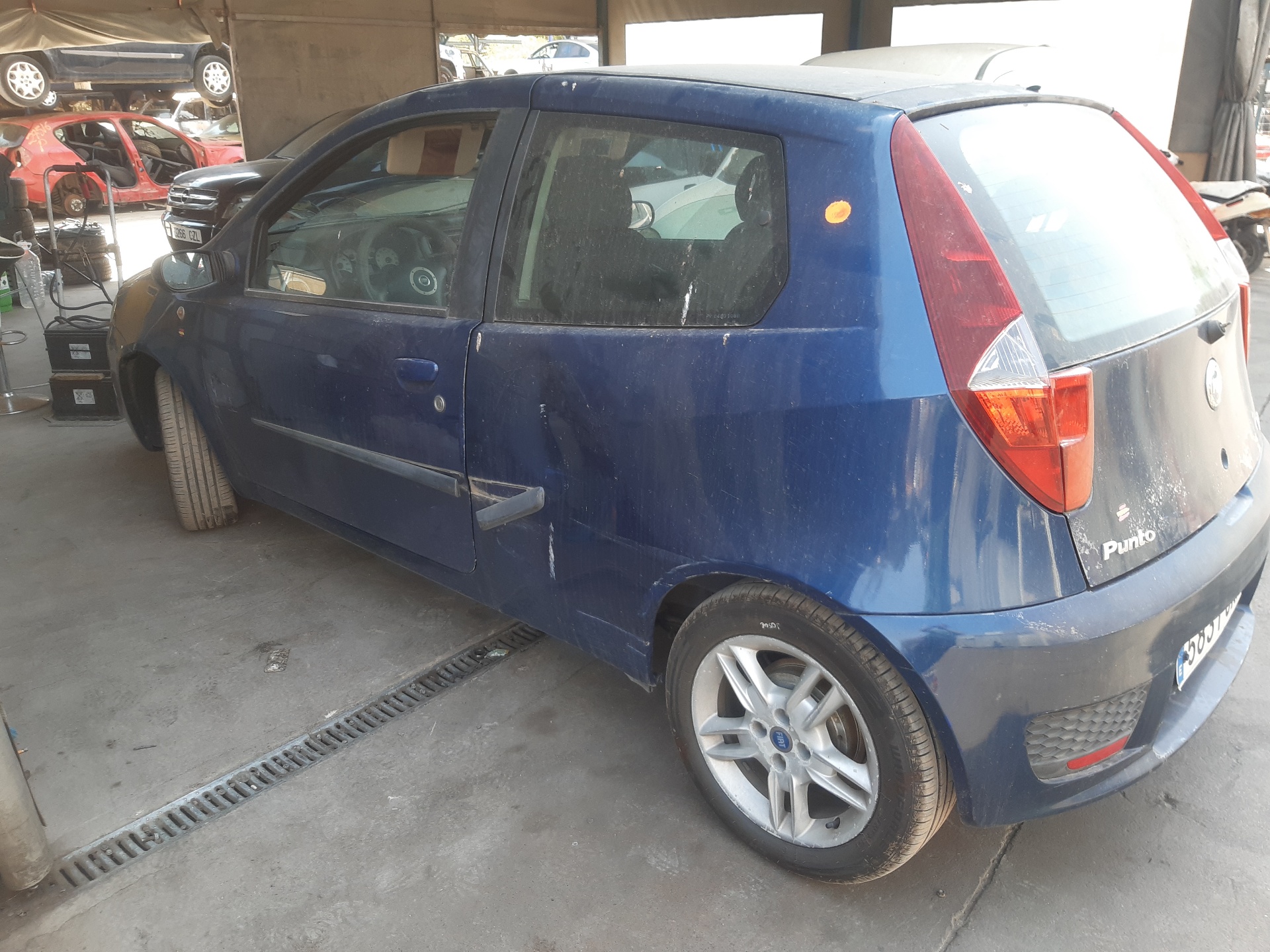 FIAT Punto 3 generation (2005-2020) Генератор 51714794 18802654