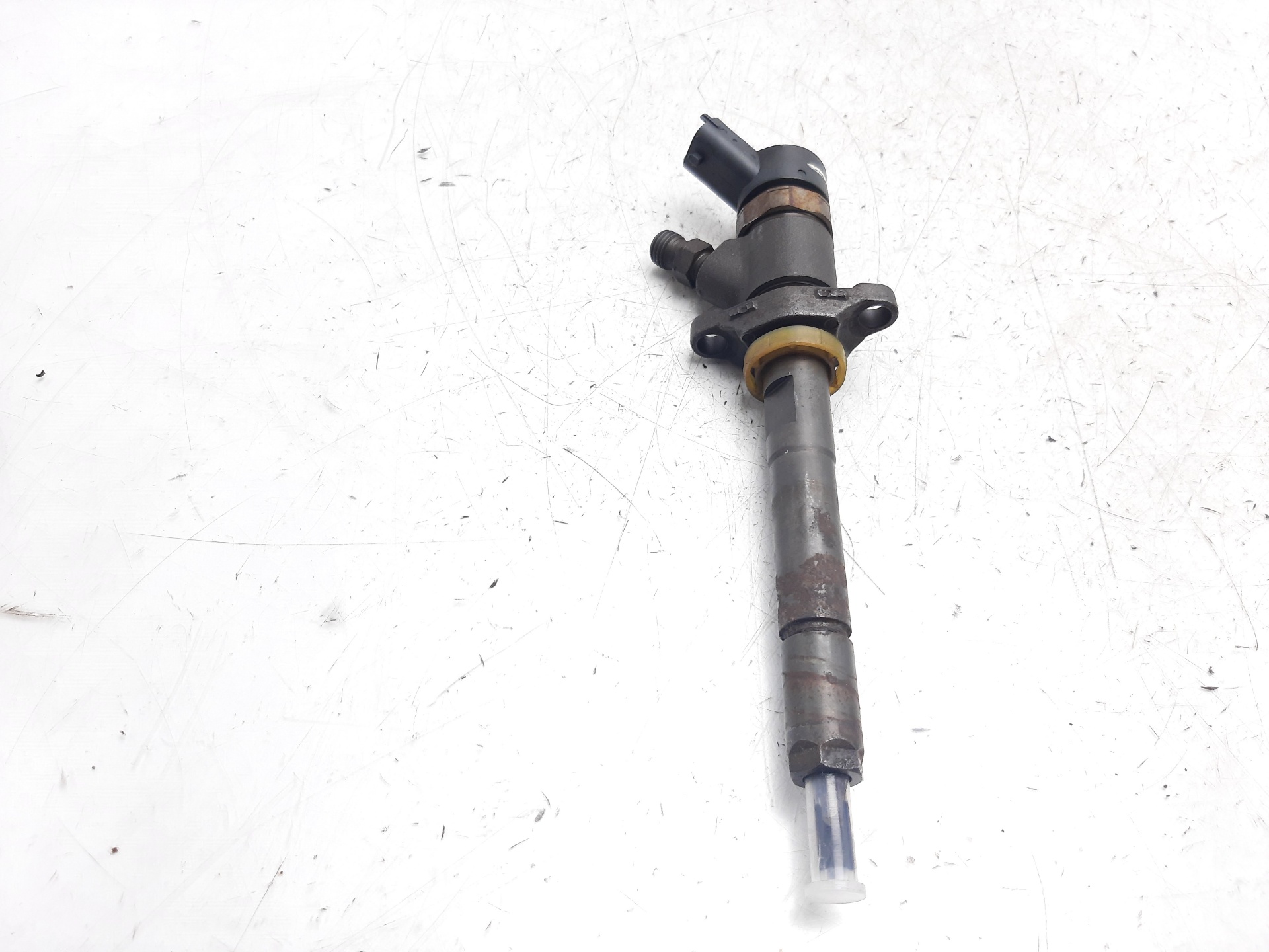 MERCEDES-BENZ 307 1 generation (2001-2008) Injector de combustibil 0445110186 22736355