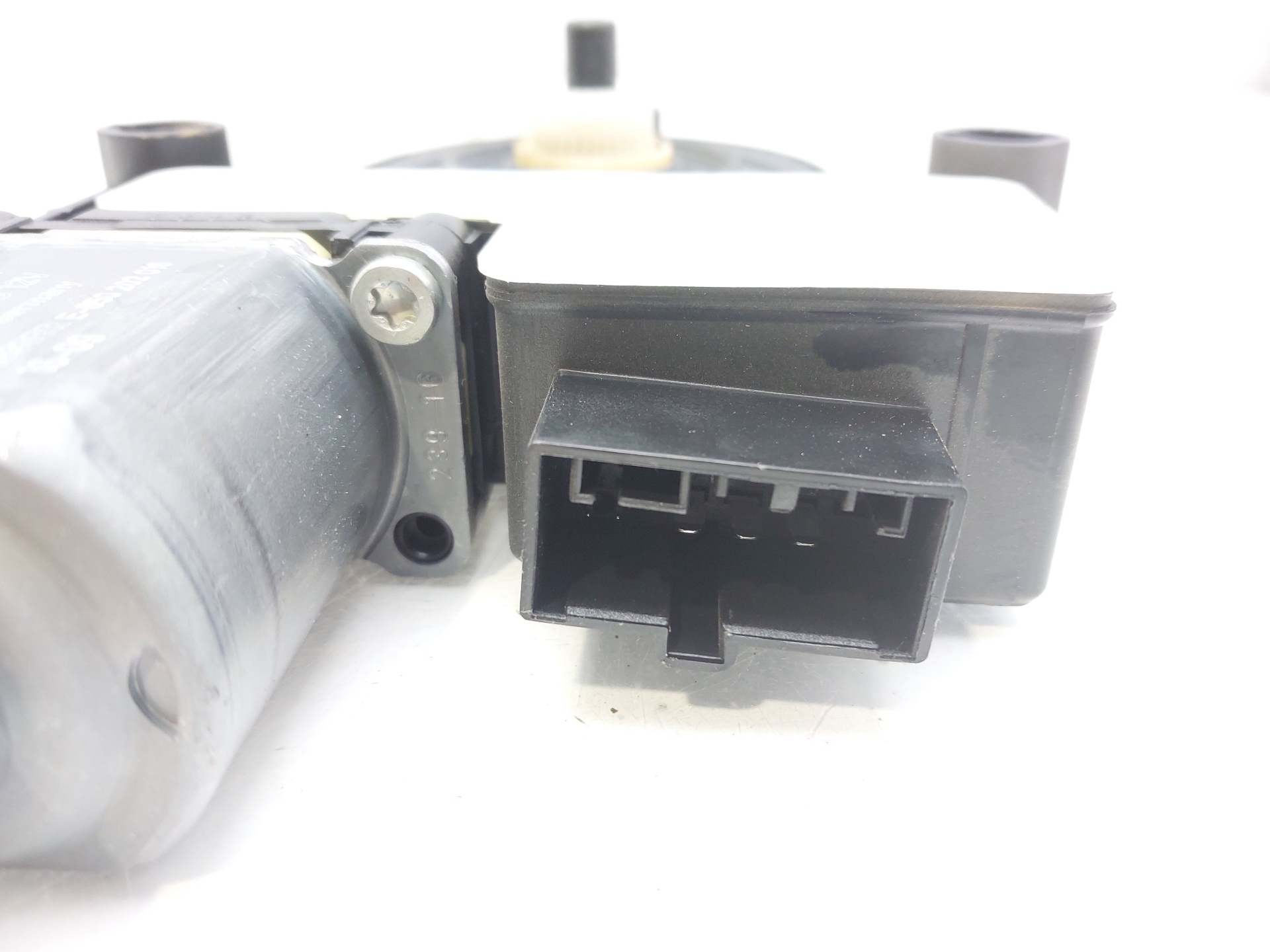 SEAT Toledo 3 generation (2004-2010) Rear Right Door Window Control Motor 5Q0959812A 20792327