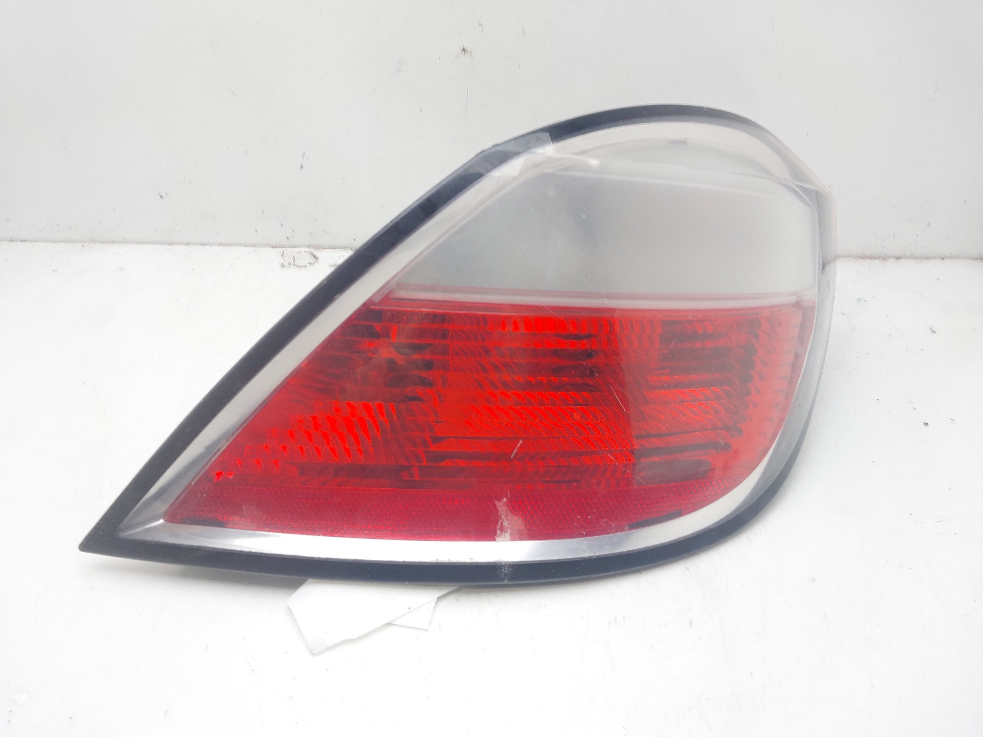 OPEL Astra J (2009-2020) Rear Right Taillight Lamp 24451837 23282721