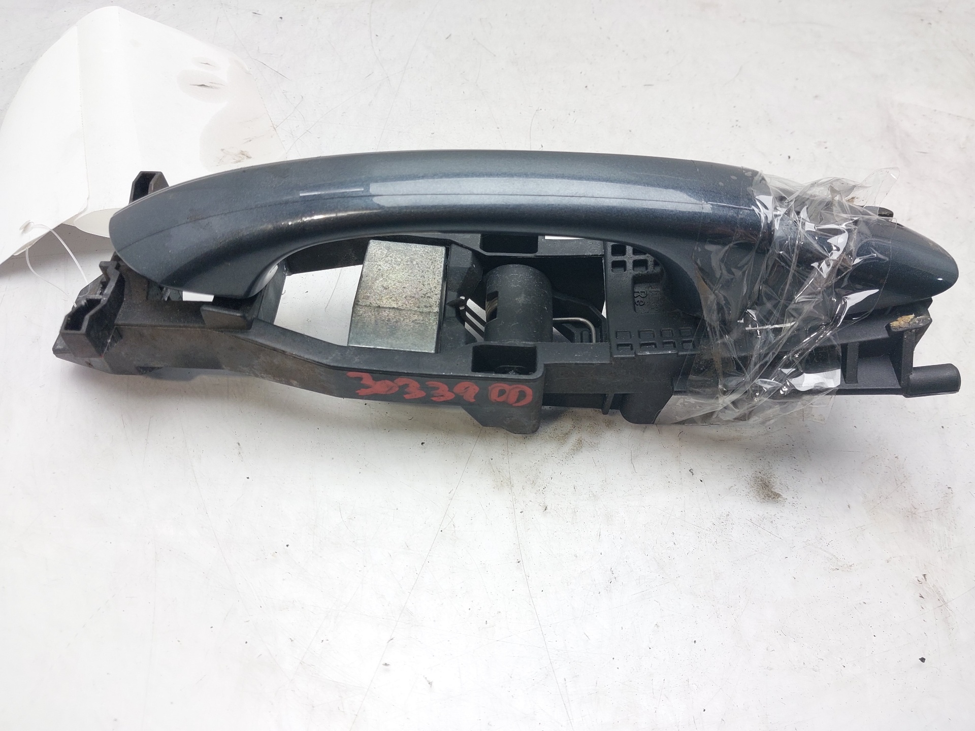 MERCEDES-BENZ C-Class W203/S203/CL203 (2000-2008) Front Right Door Exterior Handle 2117602070 22487717