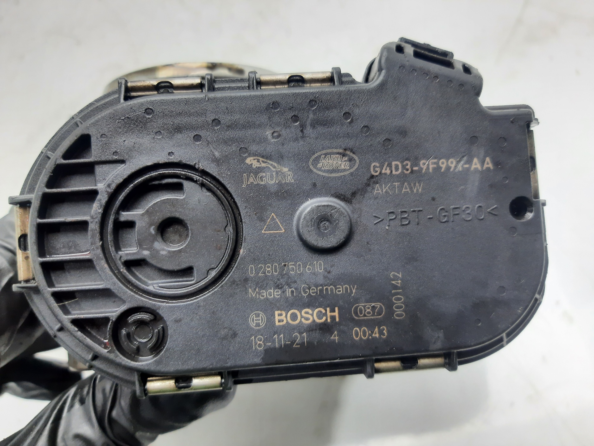 JAGUAR XE 1 generation (2014-2024) Throttle Body G4D39F991AA 24786862