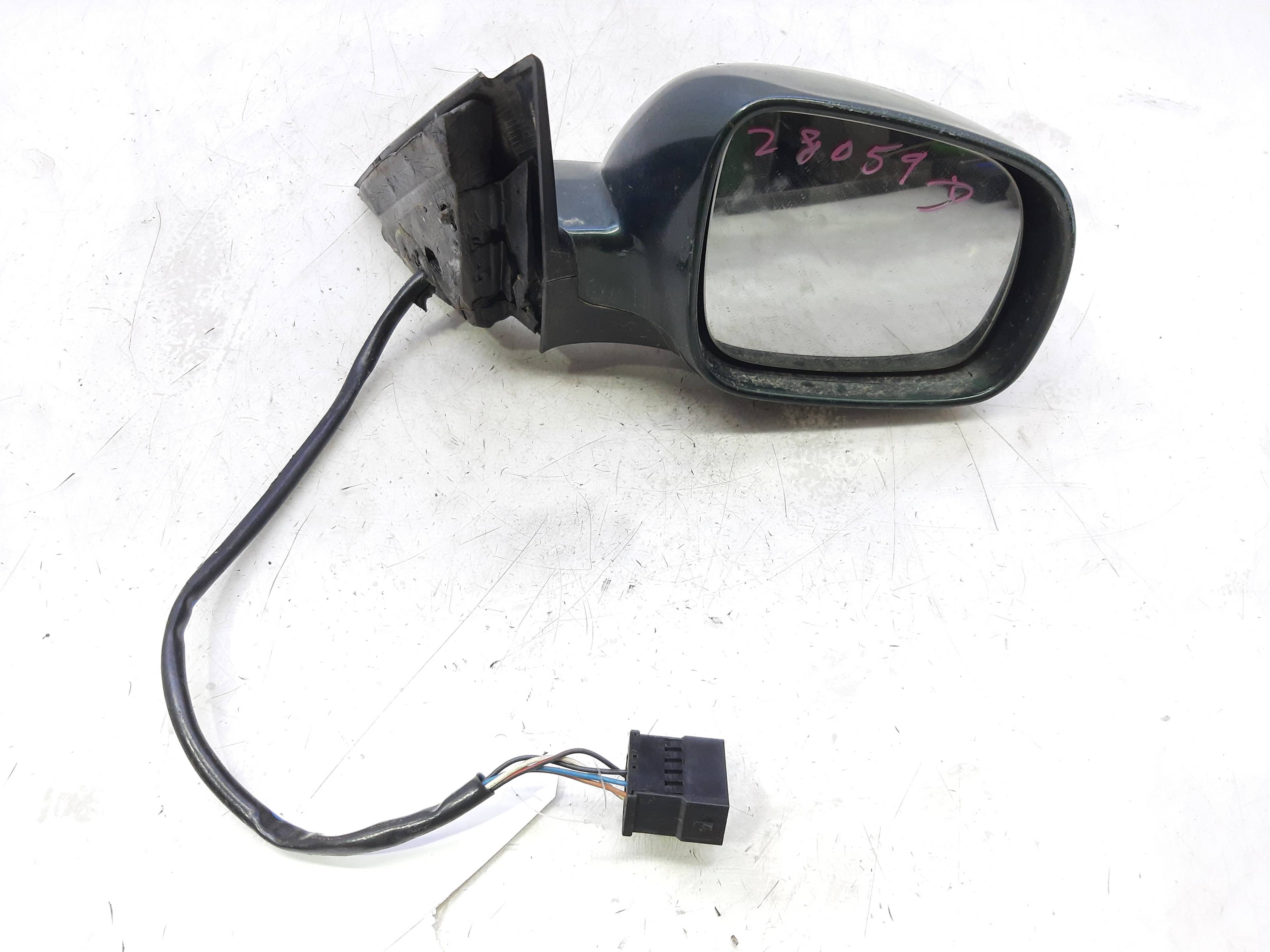 VOLKSWAGEN Passat B5 (1996-2005) Right Side Wing Mirror 3B0857934 18797526