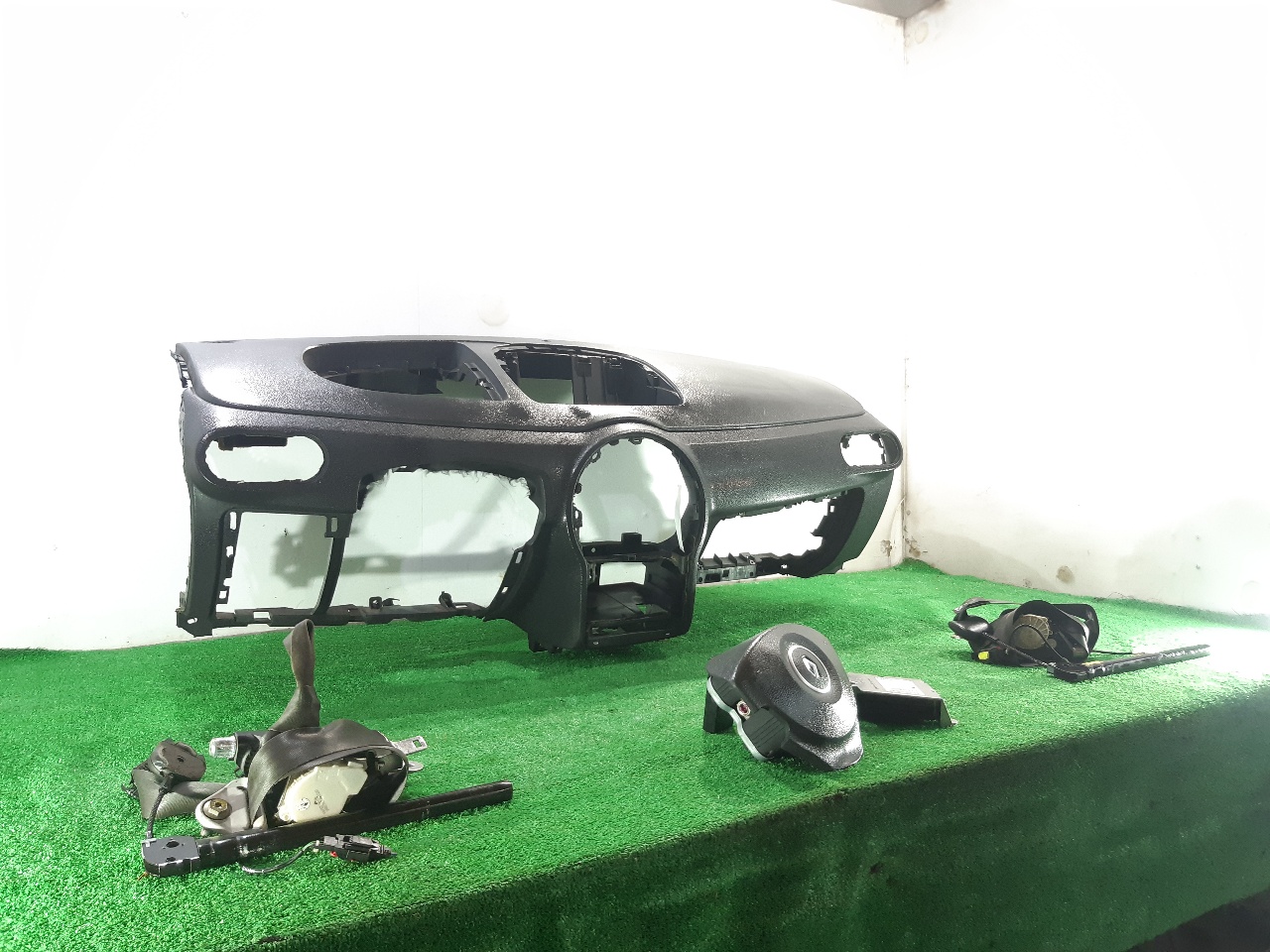 FORD Modus 1 generation (2004-2012) kita_detale 7701067616 24111594