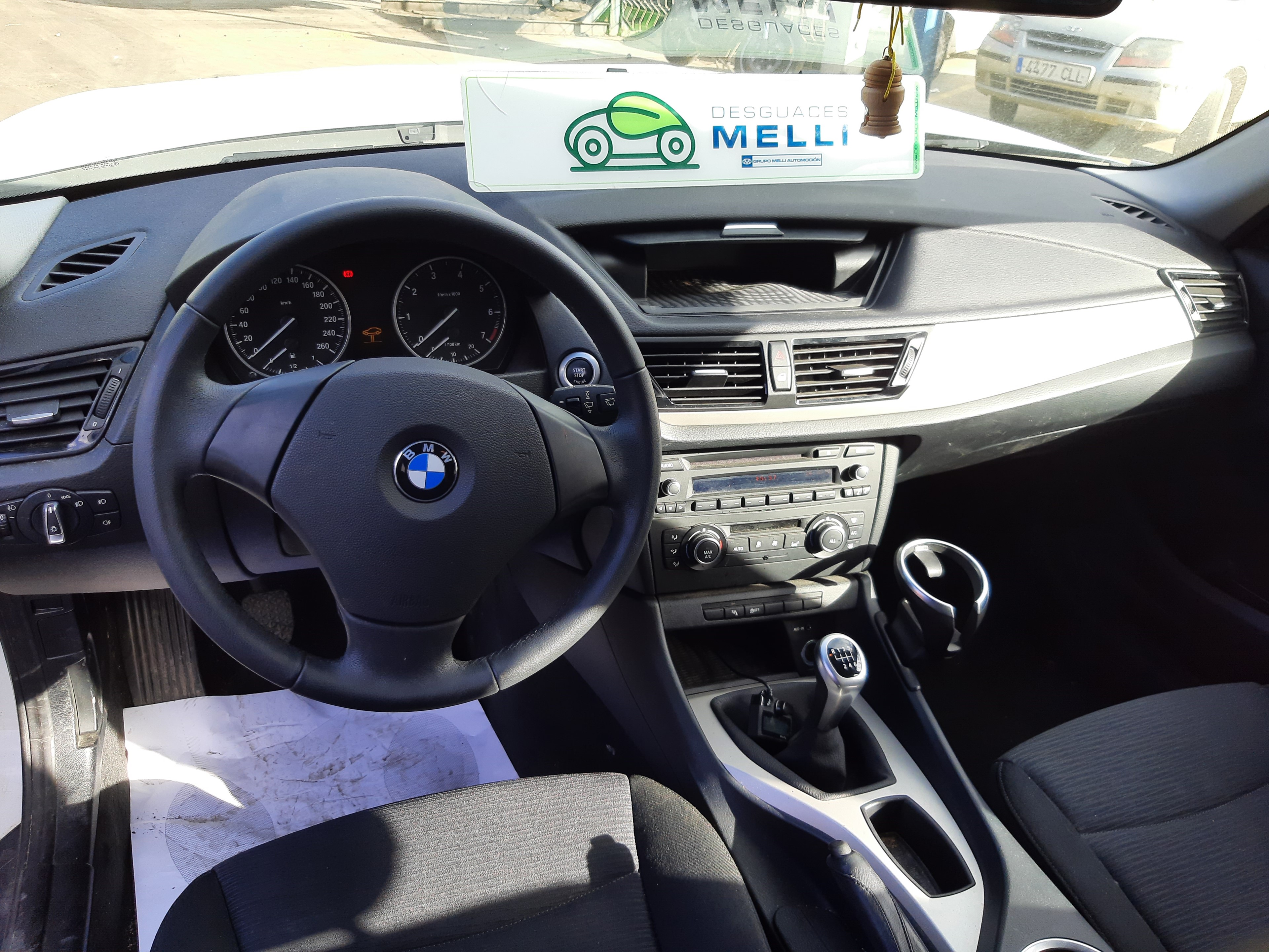 BMW X1 E84 (2009-2015) Galinių dešinių durų langų pakėlimo mygtukas 61316935534 21250902
