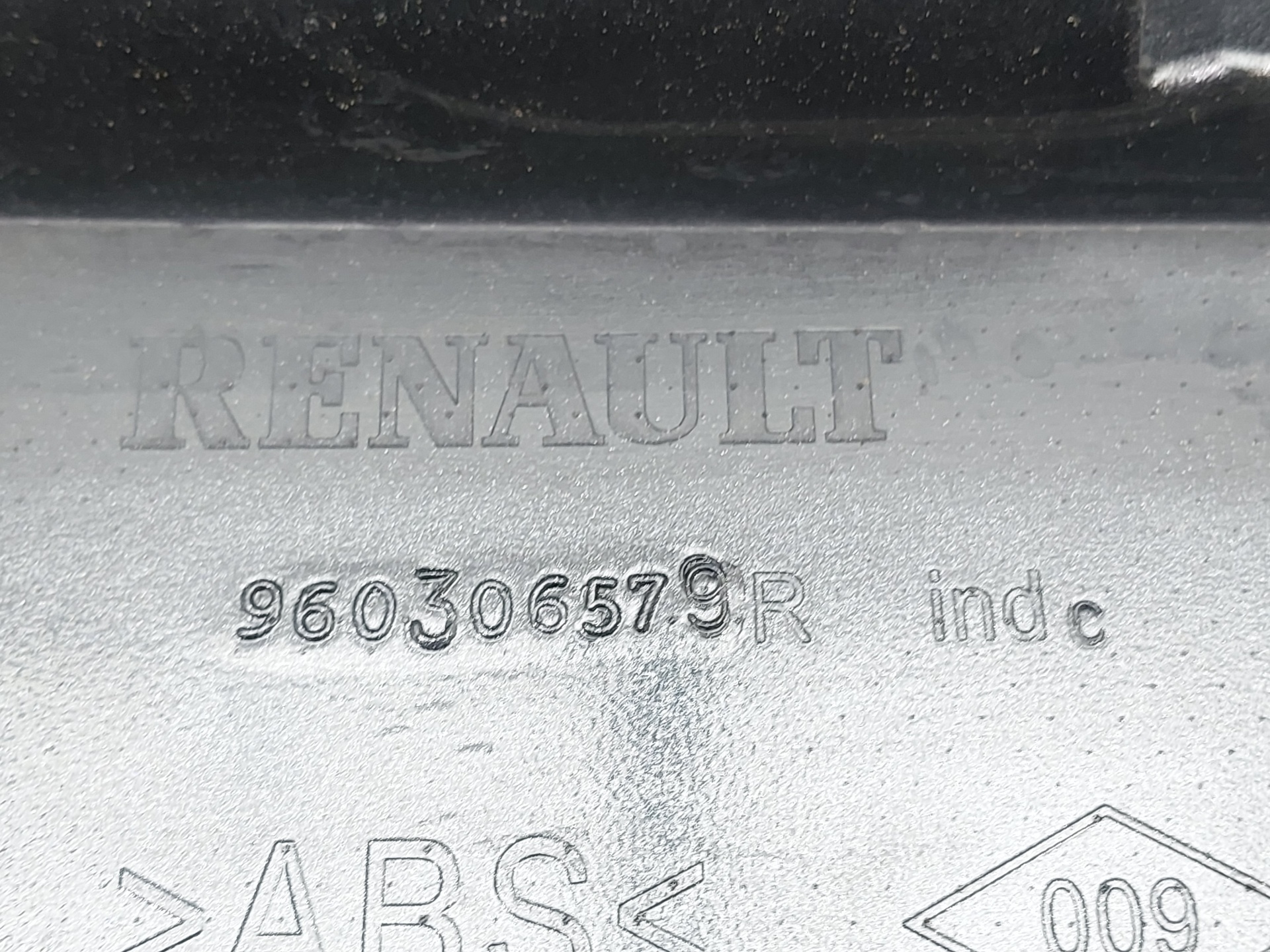 RENAULT Clio 4 generation (2012-2020) Bootlid Spoiler 960306579R, 79.851KMS, 5PUERTAS 23638373