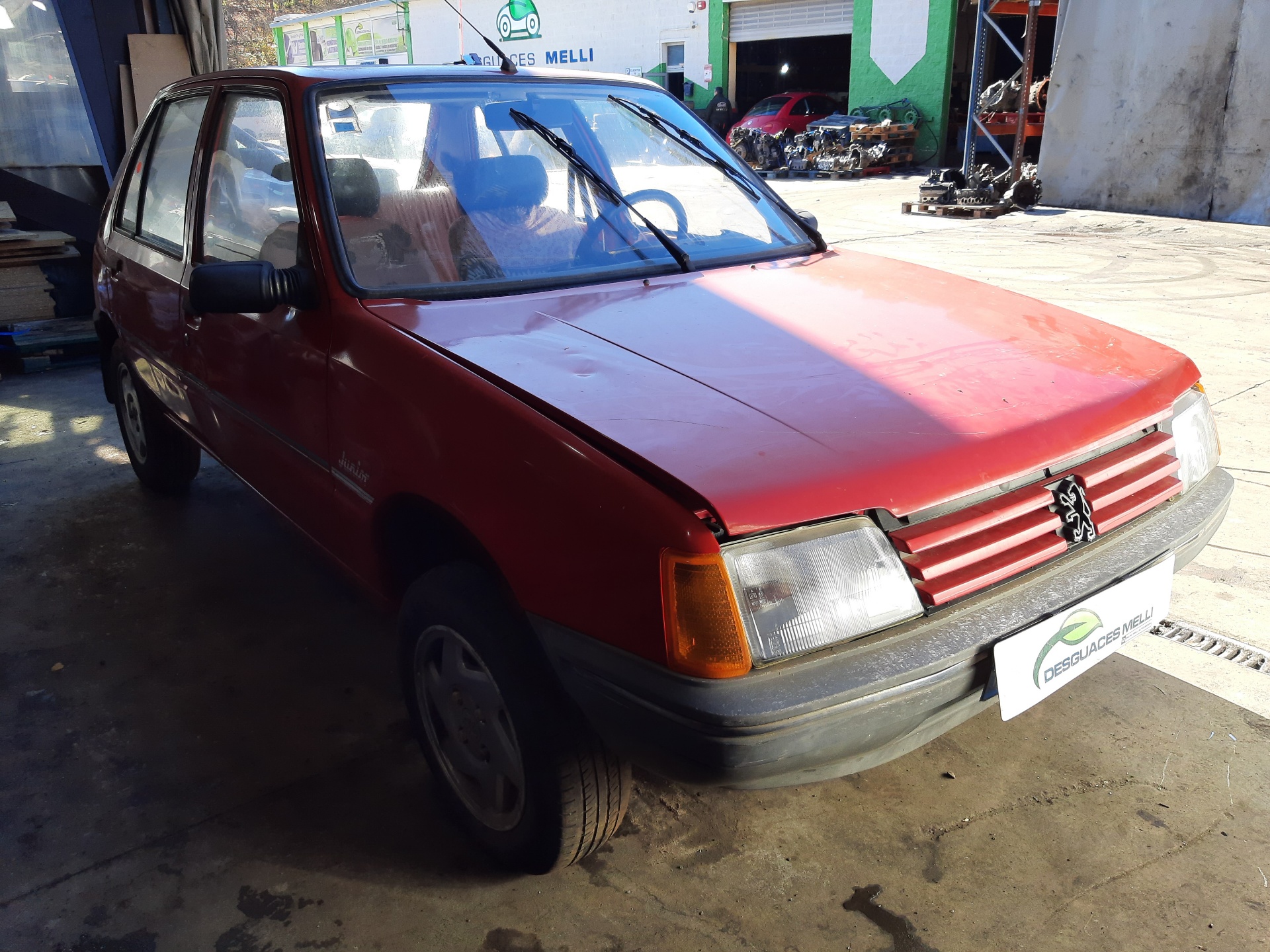 PEUGEOT 205 1 generation (1983-1998) Priekšējā labā apakšējā svira/ričags 352134 18763574