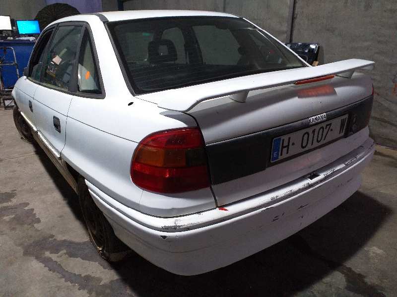 OPEL Astra F (1991-2002) Наружная ручка задней левой двери 90543817 22043402