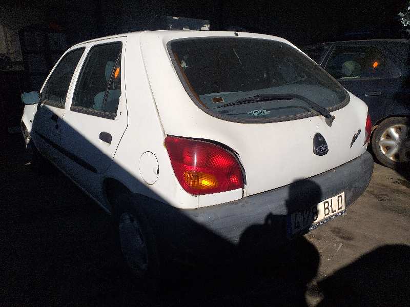 FORD Fiesta 4 generation (1996-2002) Feu arrière gauche 96FG13A603BC 24009398
