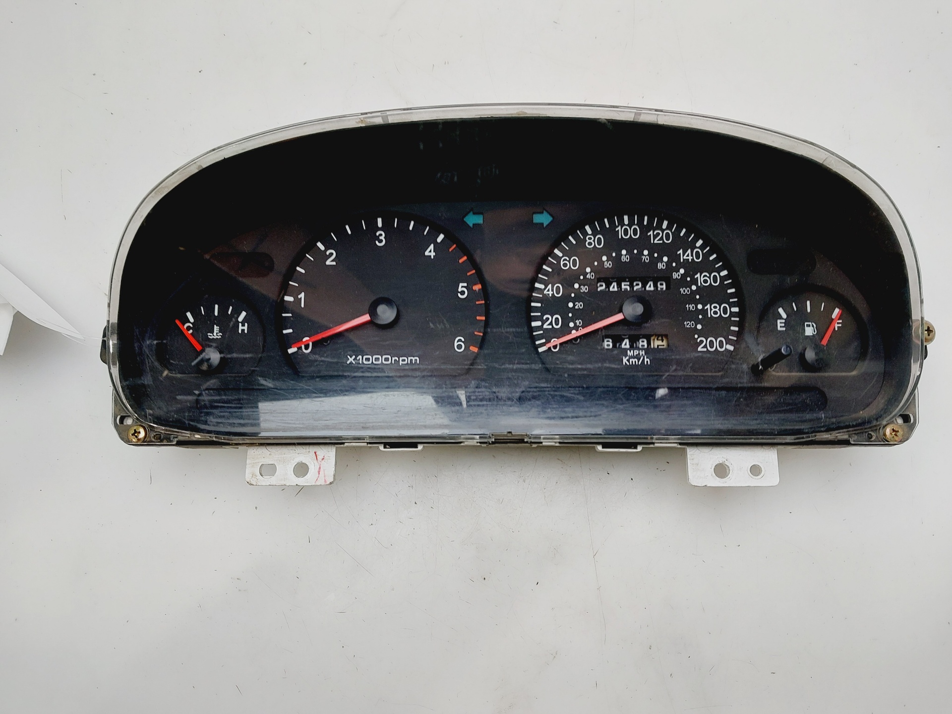 KIA Carnival UP/GQ (1999-2006) Speedometer K57A55430 26798170