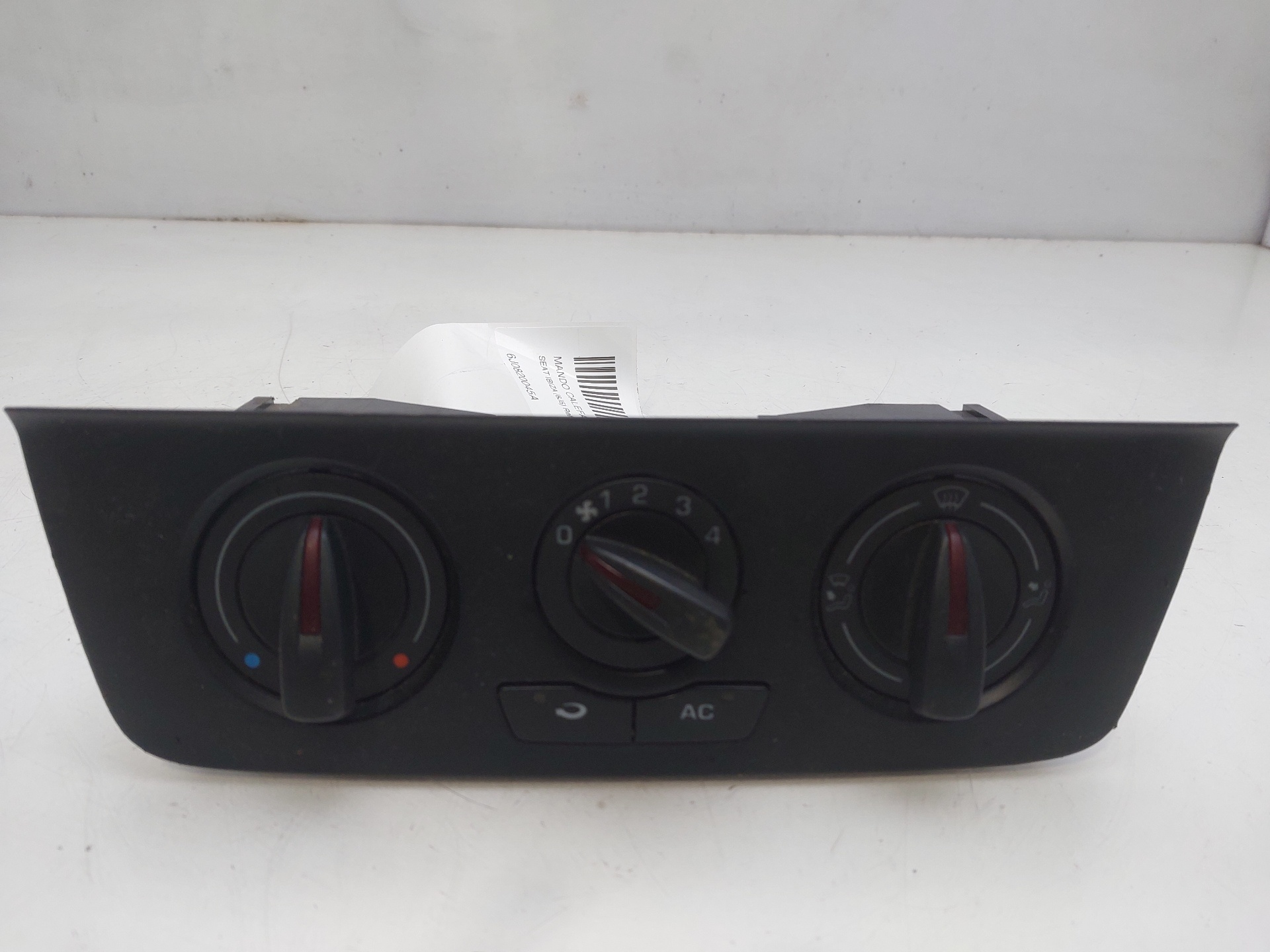 SEAT Ibiza 4 generation (2008-2017) Climate  Control Unit 6J0820045A 21757048