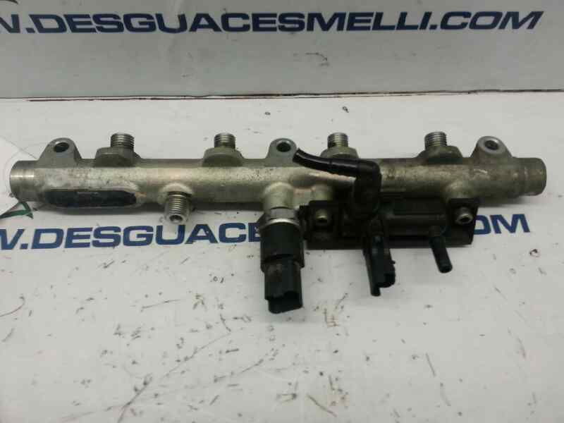 PEUGEOT 607 1 generation (2000-2008) Fuel Rail 0445214017 20165918