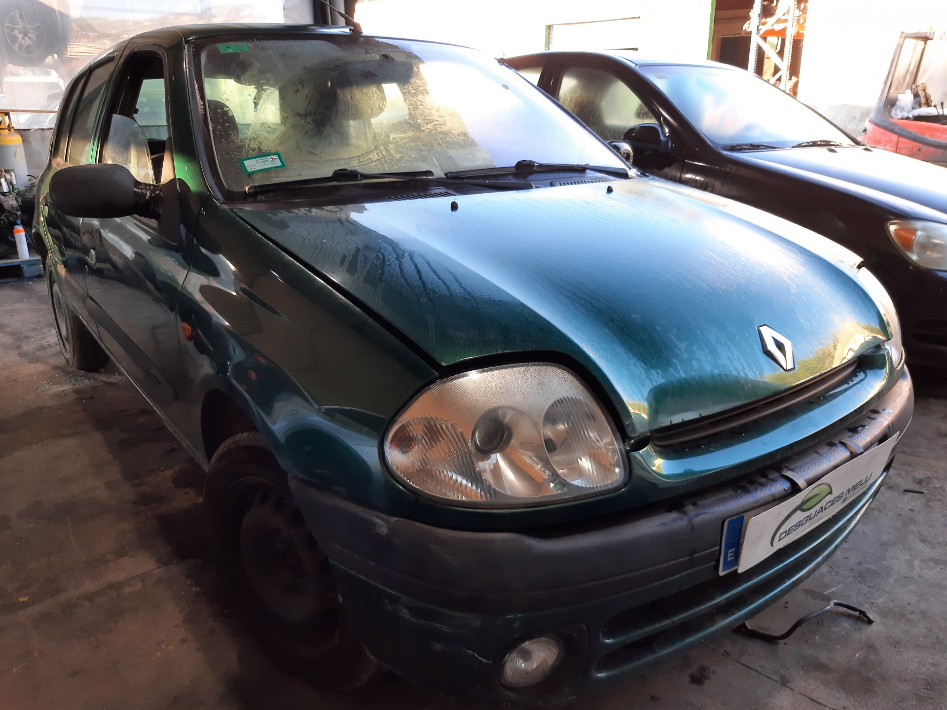 VAUXHALL Clio 2 generation (1998-2013) Левая задняя внутренняя ручка открытия 7700423887 18782575