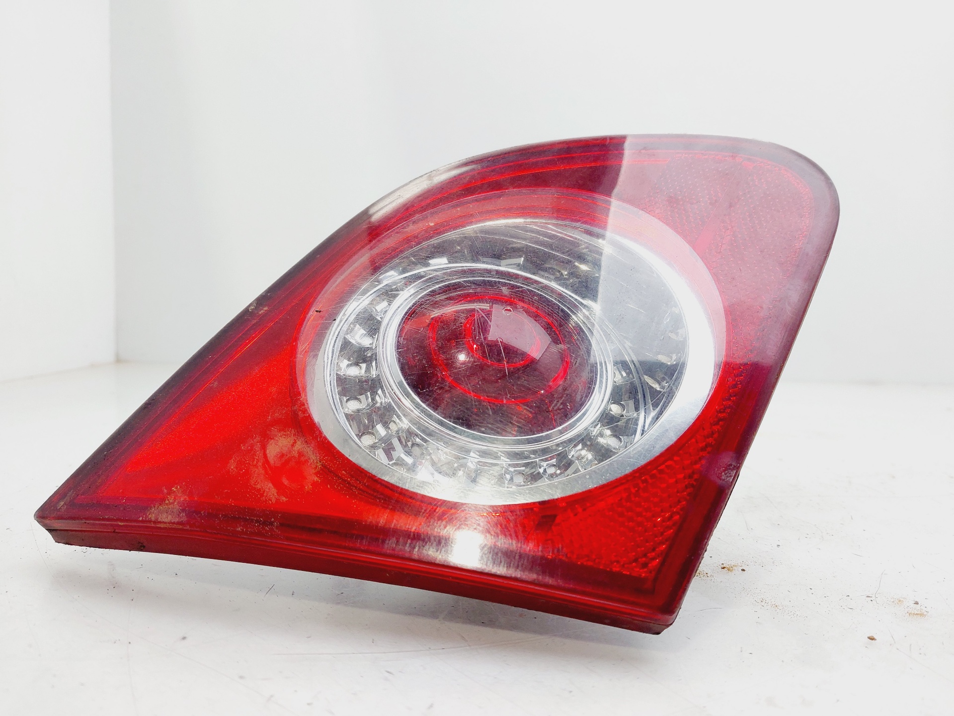 CHEVROLET Rear Left Taillight 3C5945093E 25401289