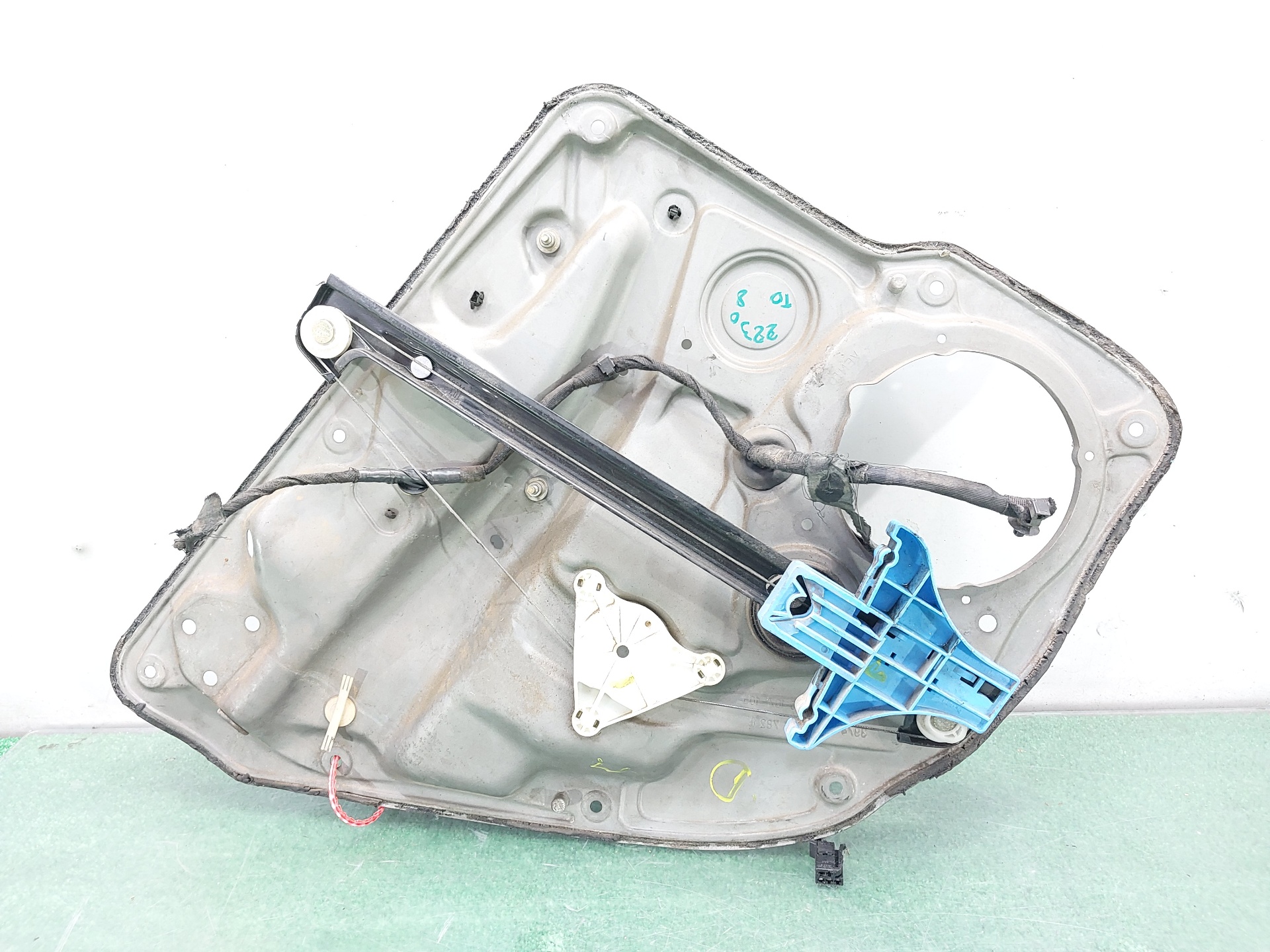 VOLKSWAGEN Bora 1 generation (1998-2005) Rear Right Door Window Regulator 1J5839756E 22440598