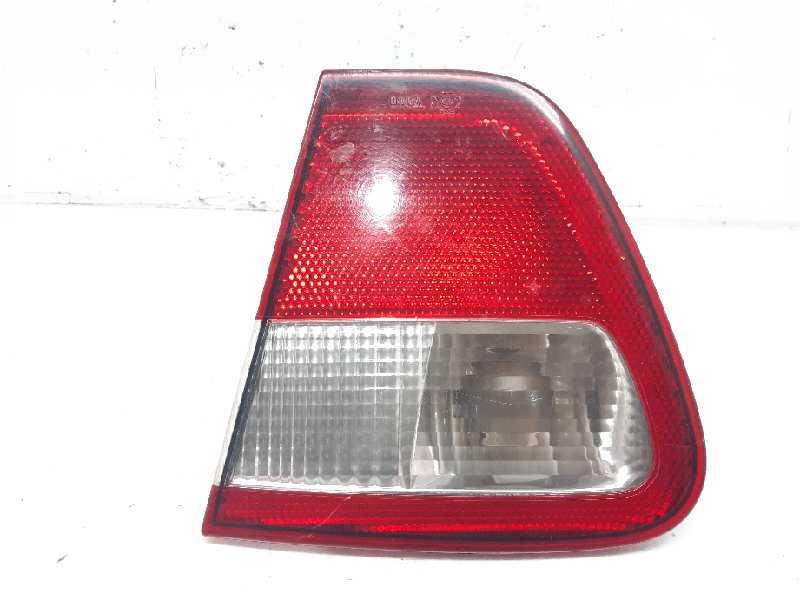 SEAT Cordoba 2 generation (1999-2009) Rear Right Taillight Lamp 6K5945092F 24126540