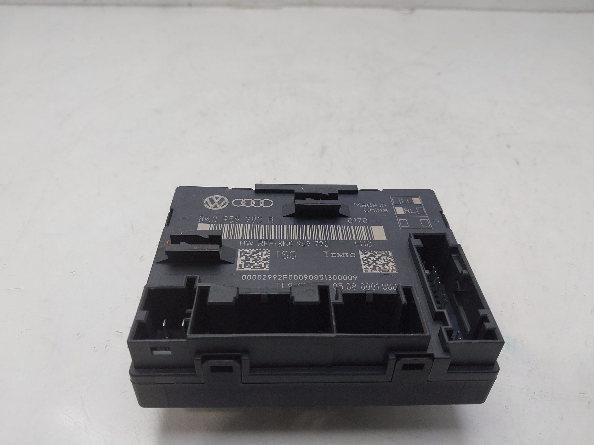 AUDI A4 B8/8K (2011-2016) Other Control Units 8K0959792B 24147101