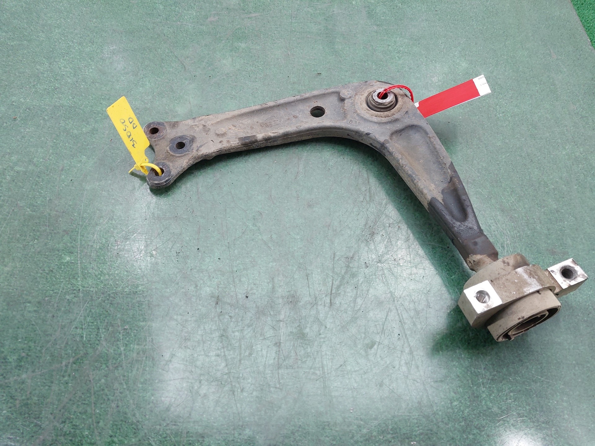 PEUGEOT 508 1 generation (2010-2020) Front Right Arm 9666681380 20144754