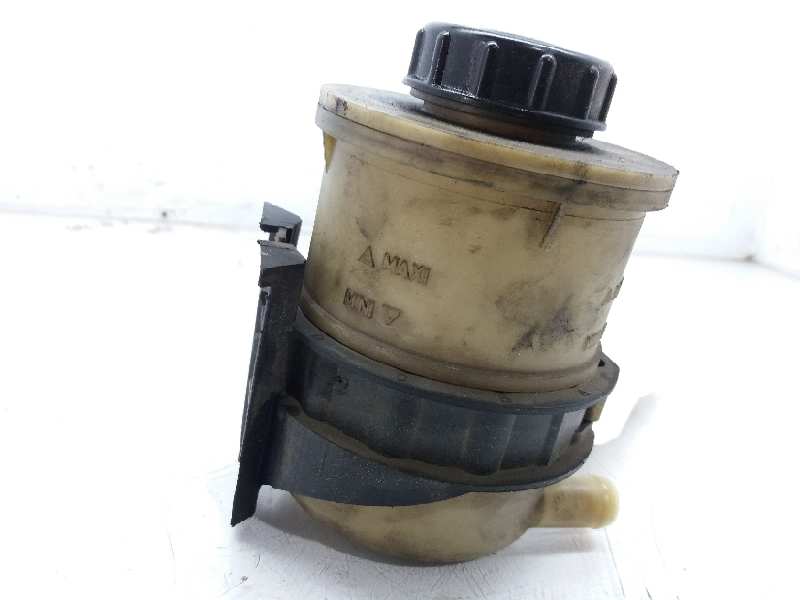 RENAULT Megane 1 generation (1995-2003) Power Steering Pump Tank 7700795347 24124568