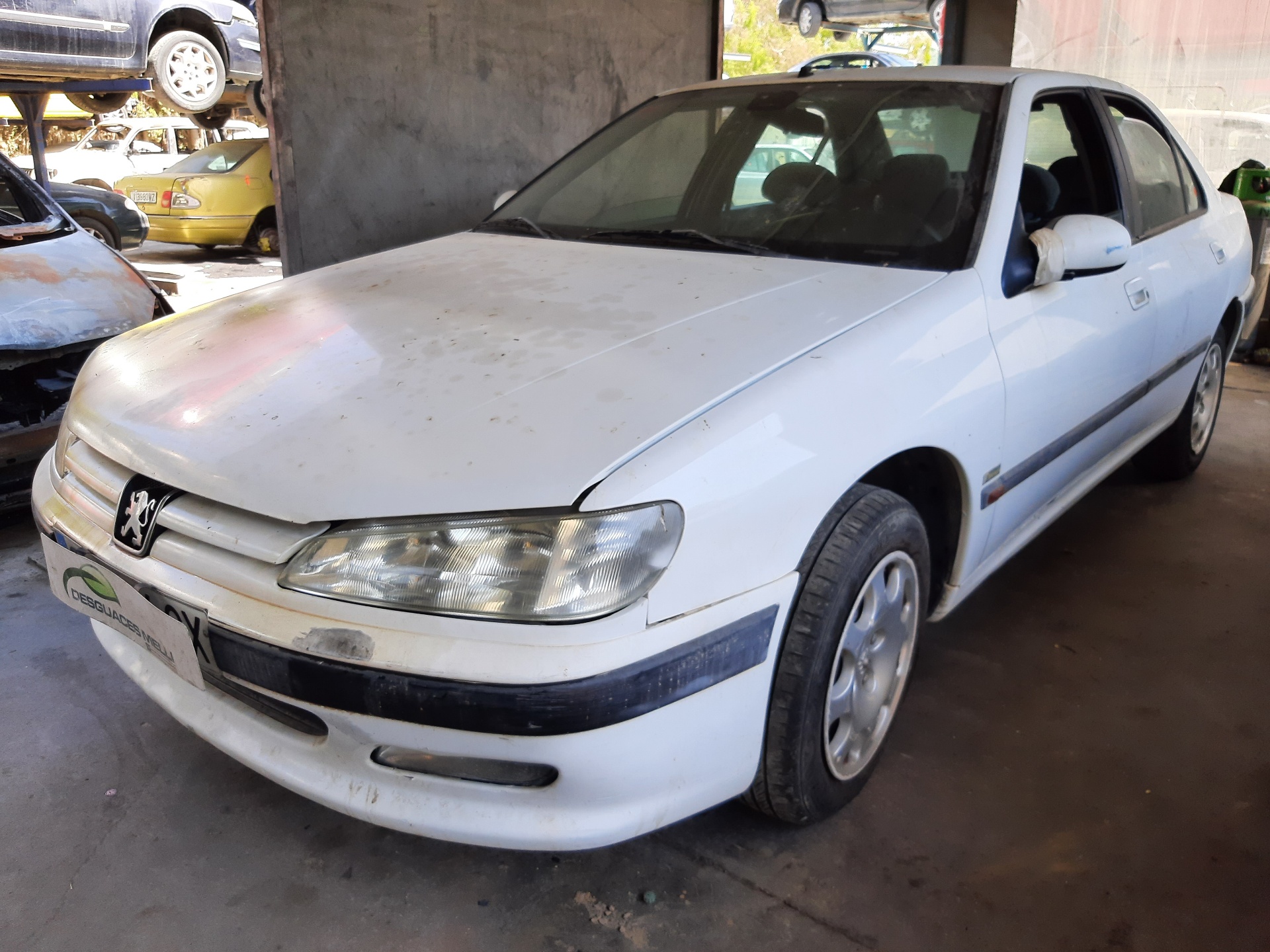 PEUGEOT 406 1 generation (1995-2004) Jobb első sárvédő 7841L6 22445763