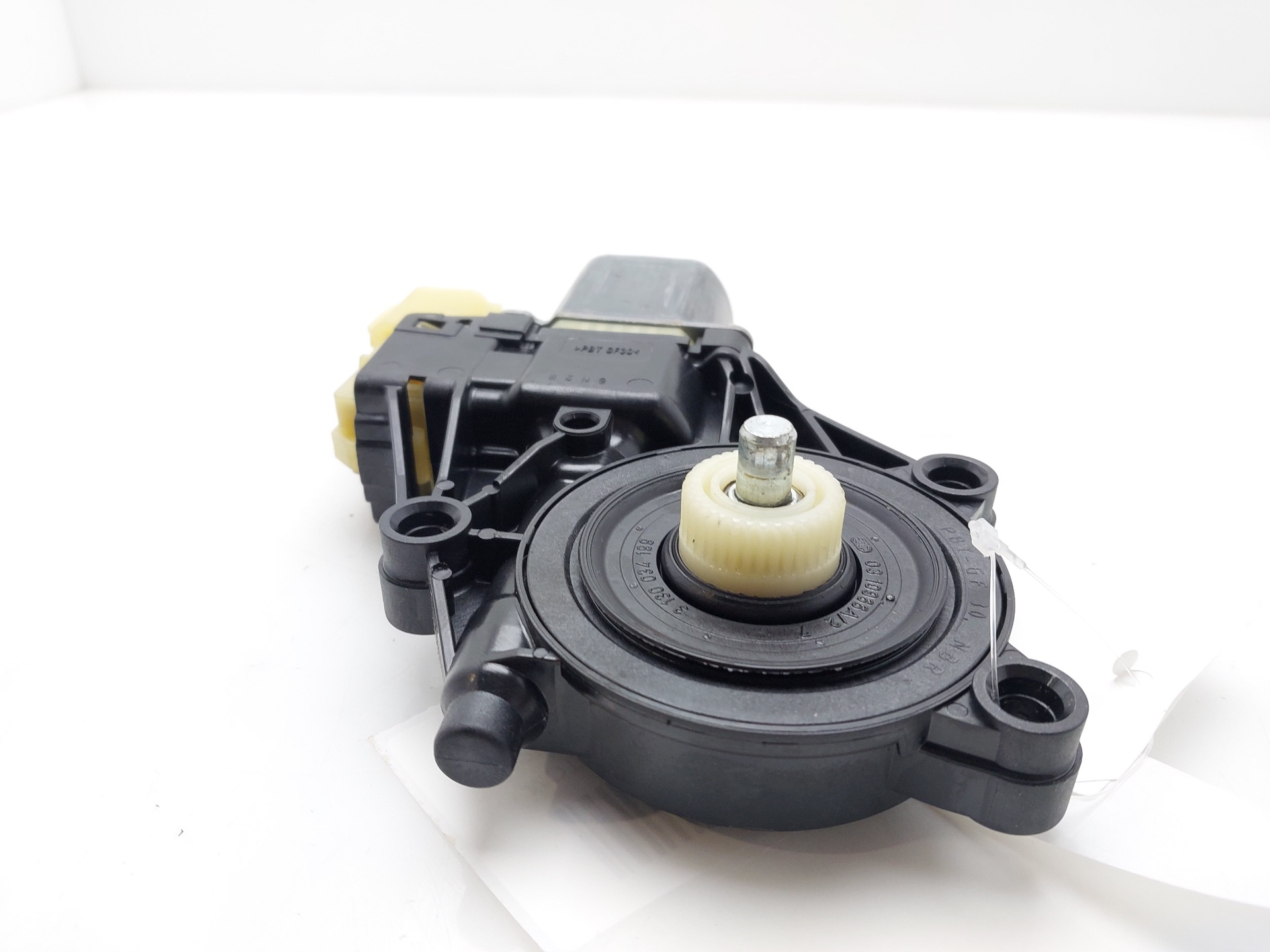 HYUNDAI Fiesta 5 generation (2001-2010) Front Right Door Window Control Motor 8A6114553B 23071478