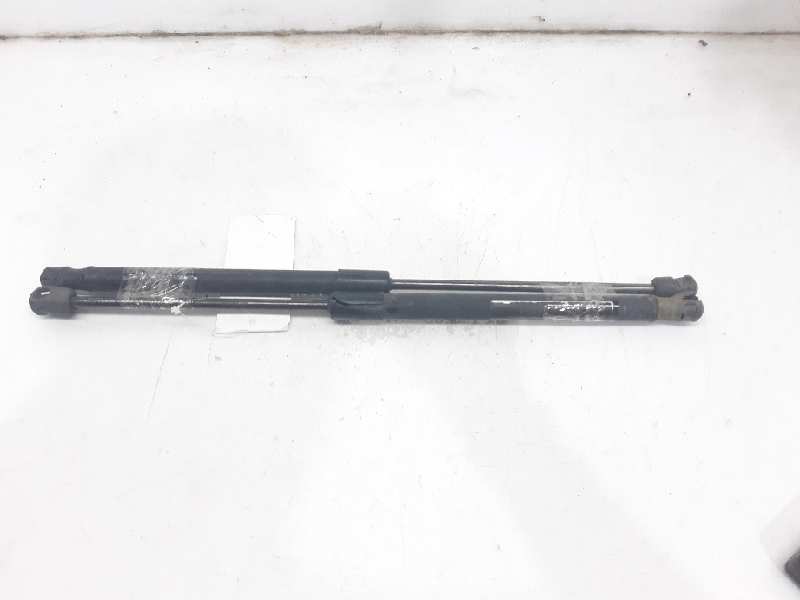 HYUNDAI Santa Fe CM (2006-2013) Other Body Parts 817702B001 24107183