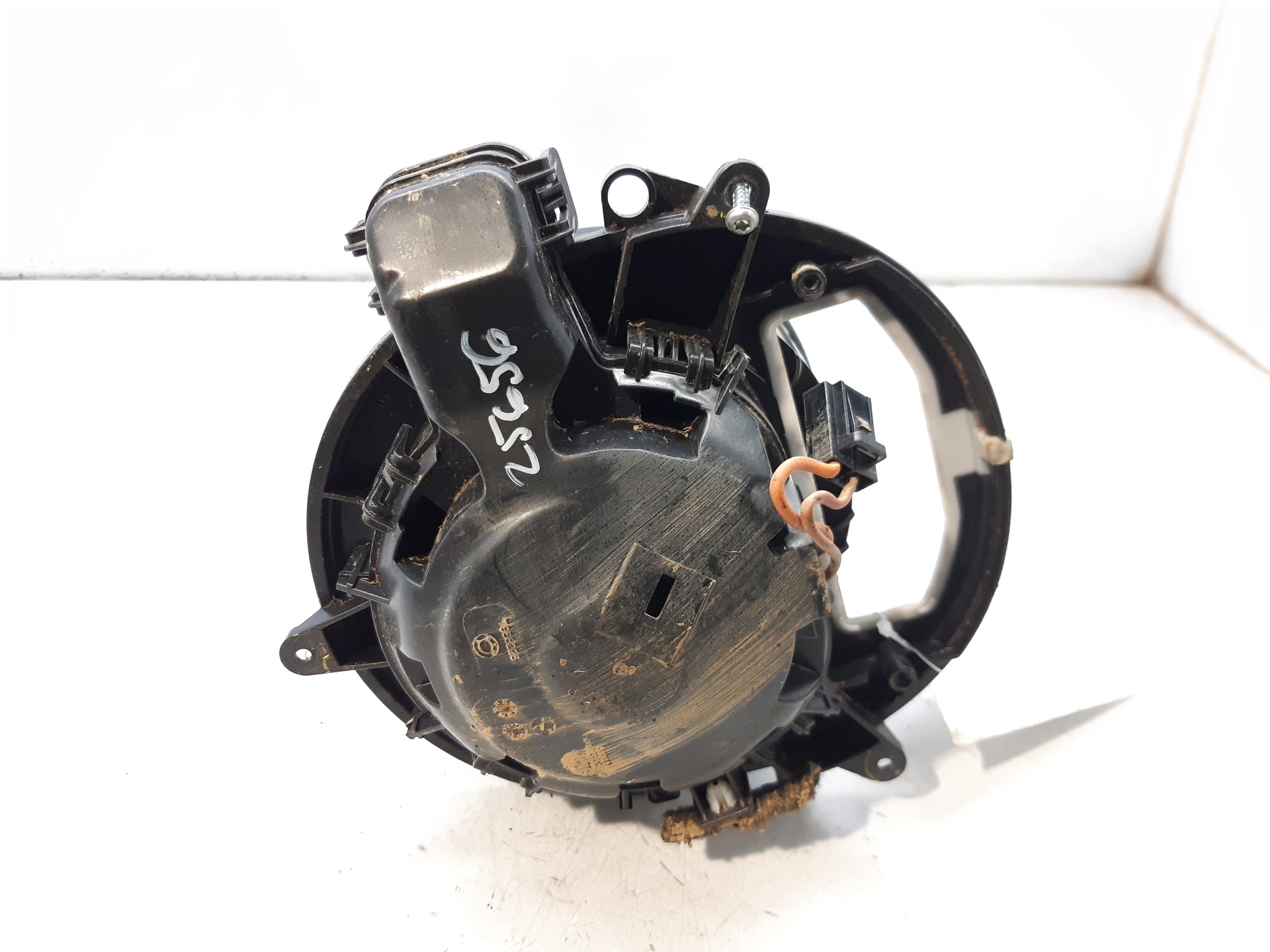 BMW 1 Series F20/F21 (2011-2020) Salono pečiuko varikliukas T942466 22018375