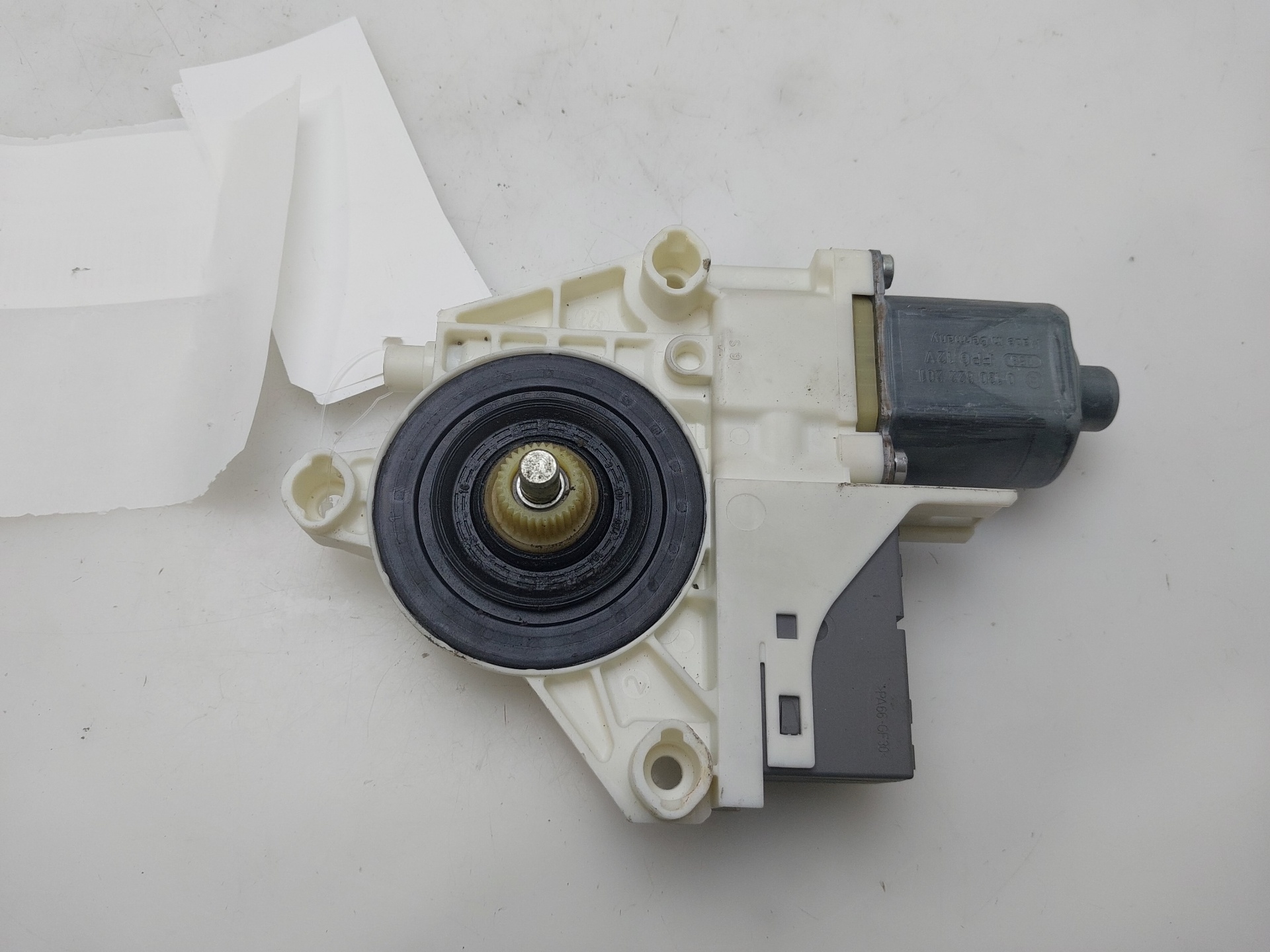 TOYOTA Avensis 3 generation (2009-2020) Rear Left Door Window Control Motor 0130822201 25703294