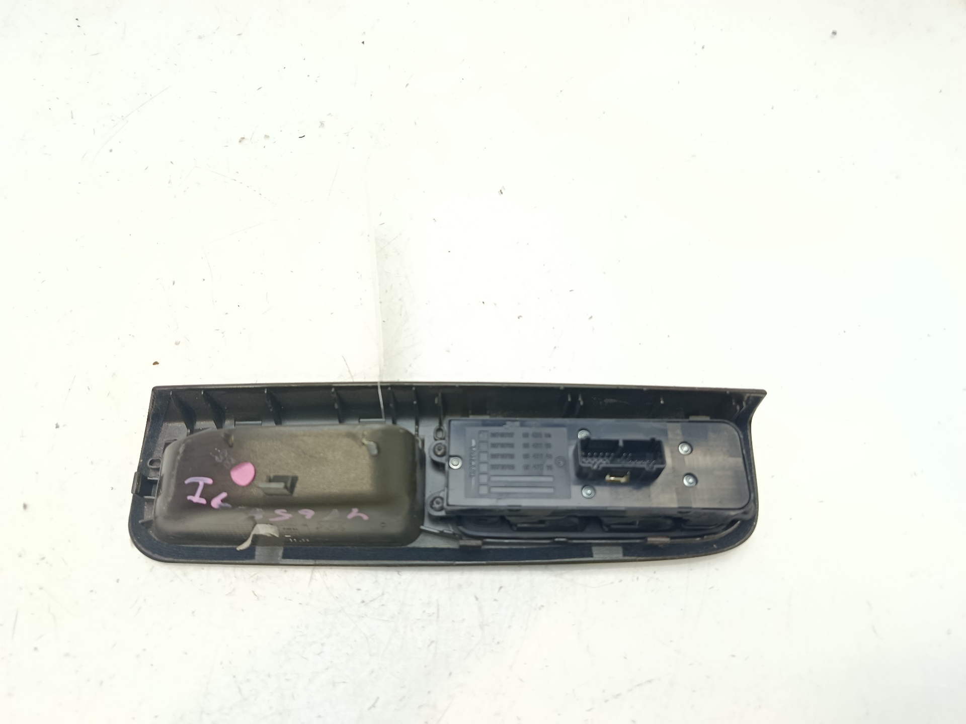 Front window control panel lh D4204T 30710787 de Volvo S40 ii (544) 2006-2010 136 CV - pieza usada
