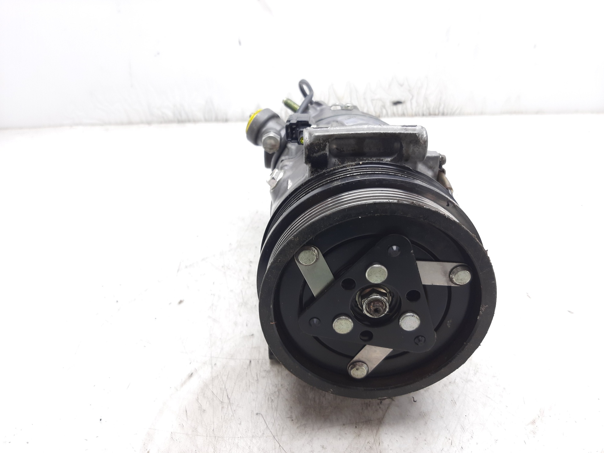 VOLVO V40 2 generation (2012-2020) Pompe de climatisation 36011357 20425353