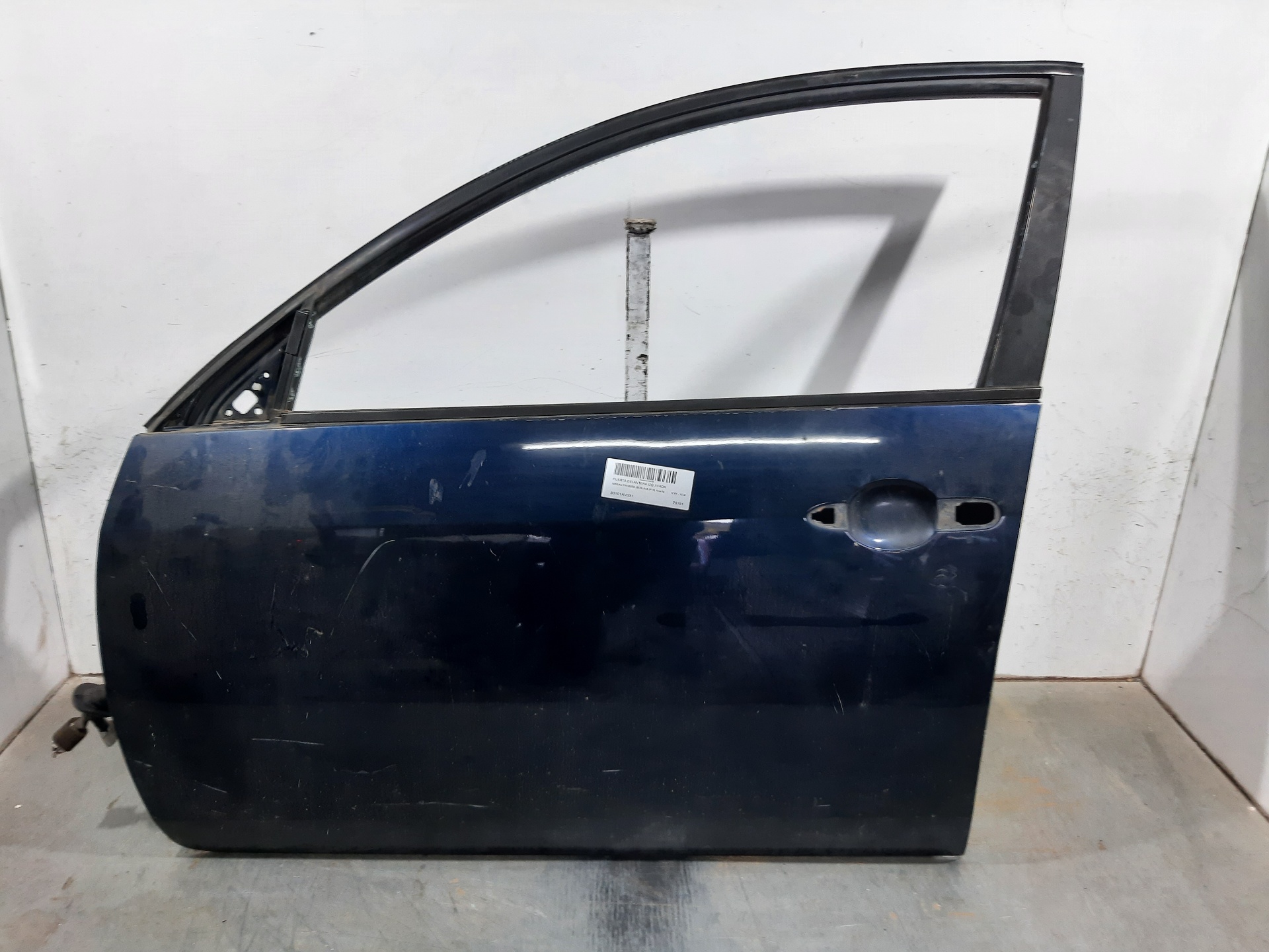 NISSAN Primera P12 (2001-2008) Предна лява врата 80101AV631 22029048