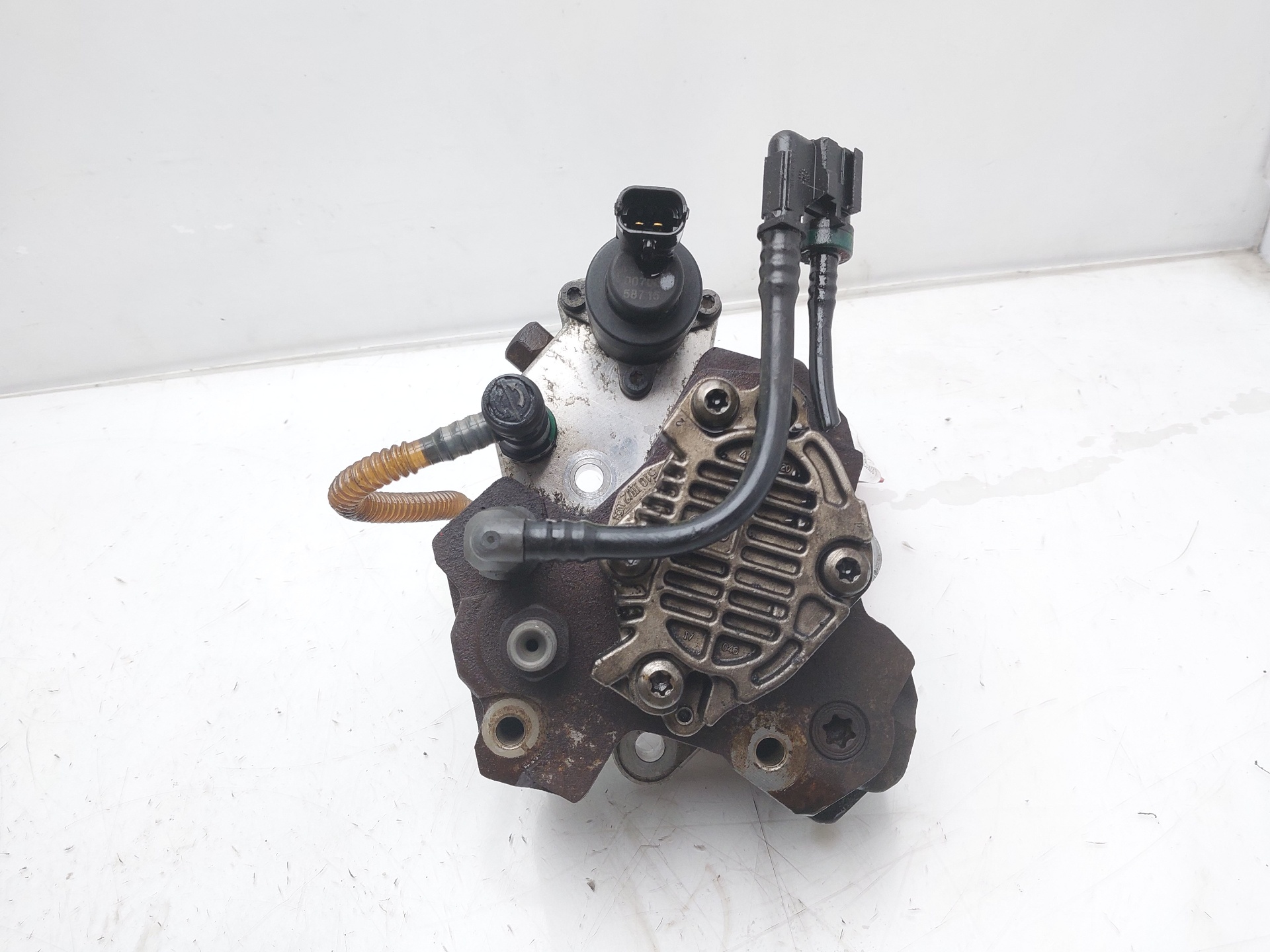 RENAULT Megane 2 generation (2002-2012) Högtrycksbränslepump 8200256255 25412521