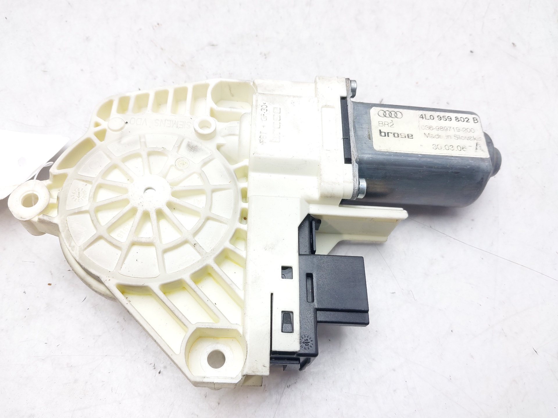 AUDI Q7 4L (2005-2015) Front Right Door Window Control Motor 4L0959802B 20793414