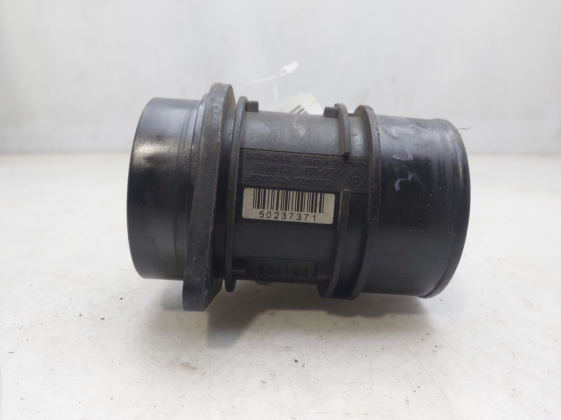 RENAULT Megane 2 generation (2002-2012) Mass Air Flow Sensor MAF 7700109812 24760510