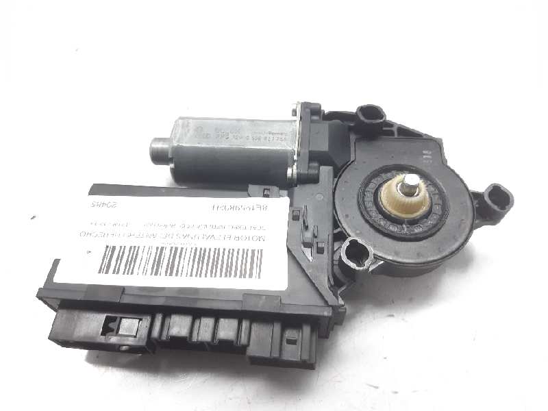 SEAT Exeo 1 generation (2009-2012) Front Right Door Window Control Motor 8E1959802H 18558266